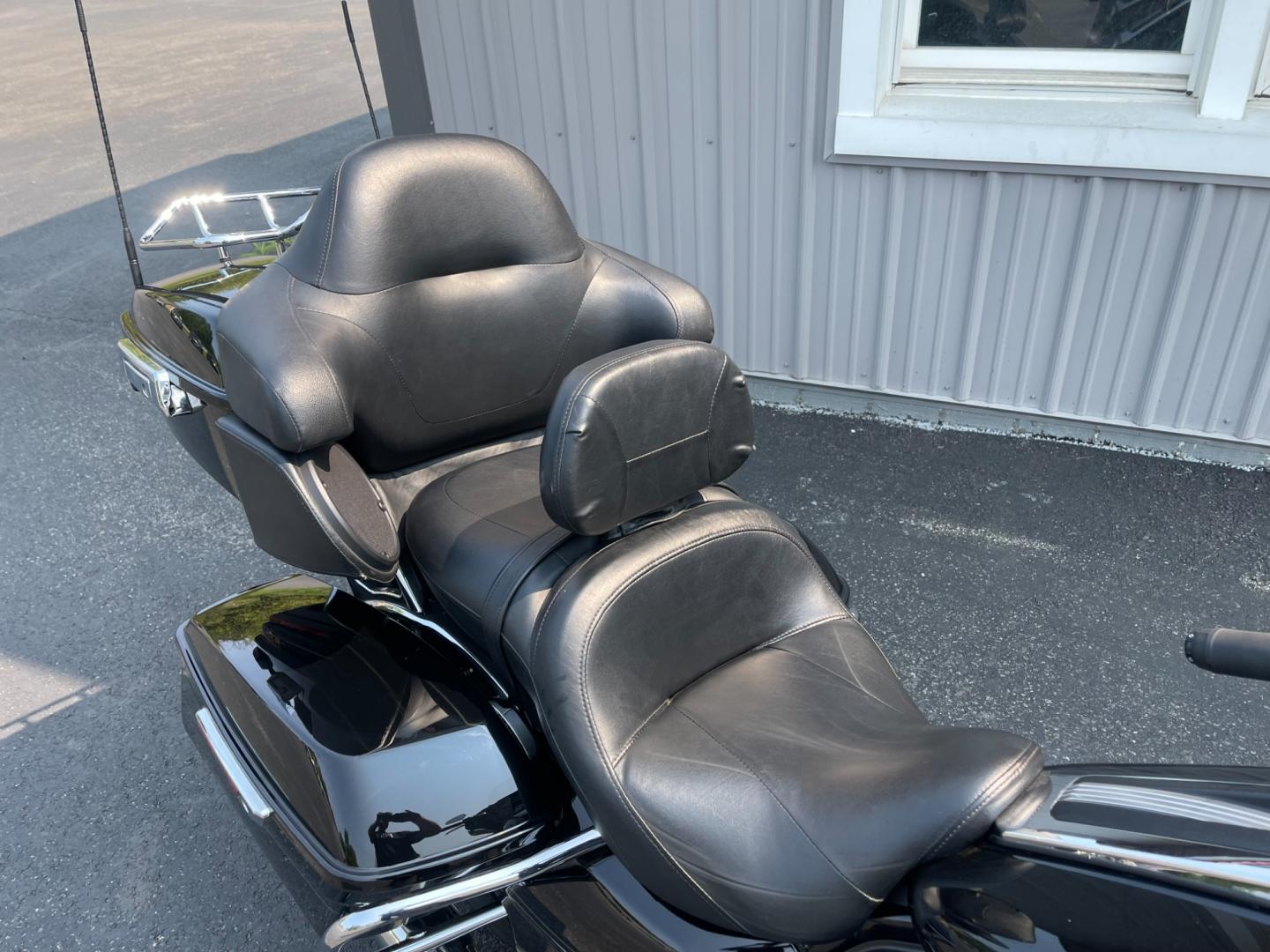 2016 Black /Black Harley-Davidson Unknown - (1HD1KEL1XGB) with an Twin-Cooled High Output Twin Cam 103 engine, 6 Speed Manual transmission, located at 547 E. Main St., Orwell, OH, 44076, (440) 437-5893, 41.535435, -80.847855 - Photo#20