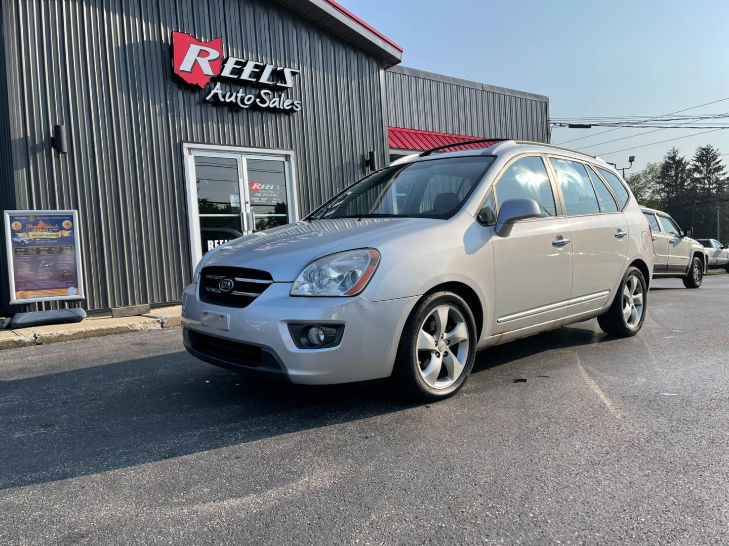 2007 Silver /Black Kia Rondo EX V6 (KNAFG526277) with an 2.7L V6 DOHC 24V engine, 5-Speed Automatic Overdrive transmission, located at 11115 Chardon Rd. , Chardon, OH, 44024, (440) 214-9705, 41.580246, -81.241943 - Photo#0