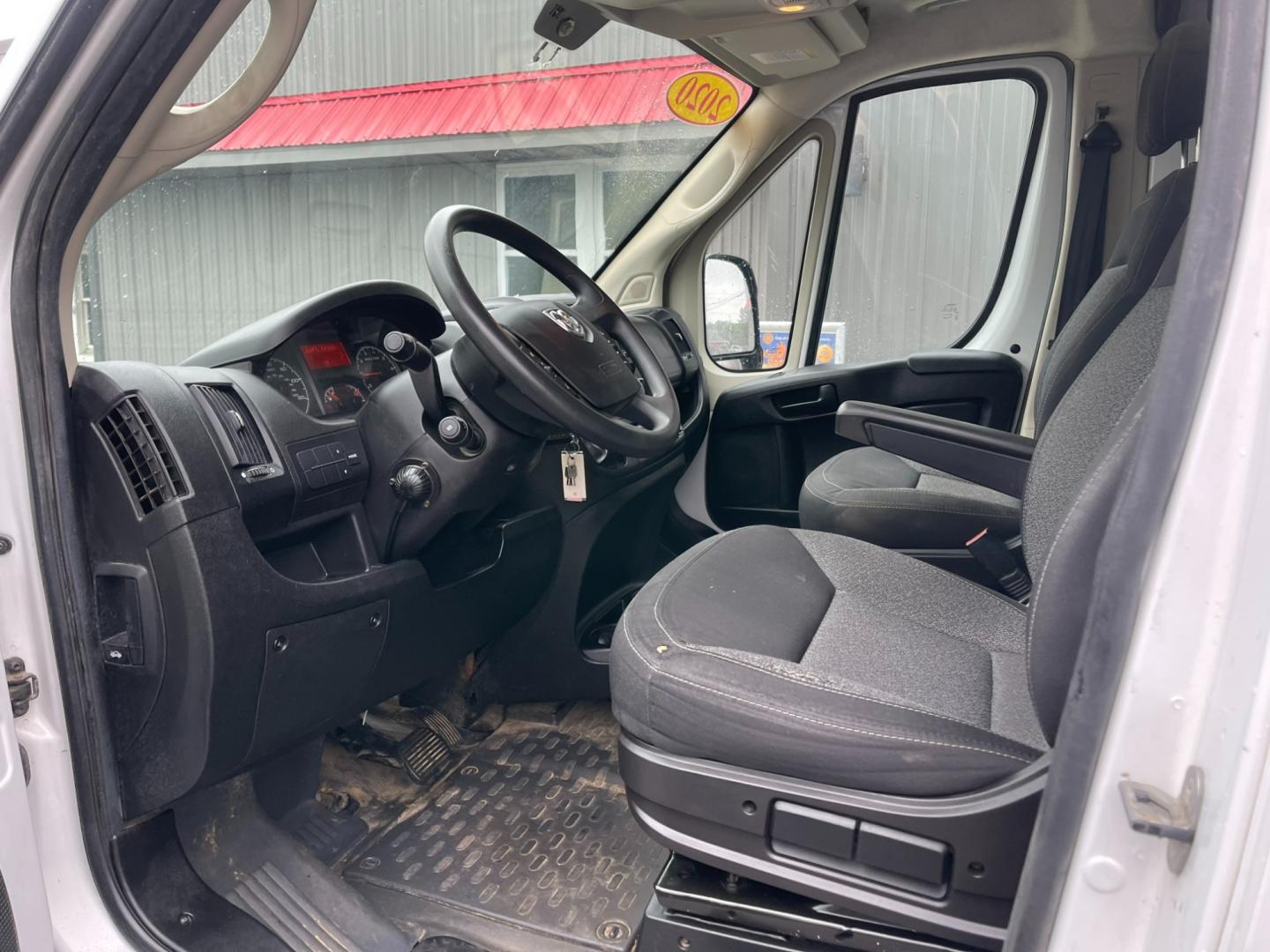 2020 White /Black RAM Promaster 1500 High Roof Tradesman 136-in. WB (3C6TRVBG8LE) with an 3.6L V6 engine, 6A transmission, located at 11115 Chardon Rd. , Chardon, OH, 44024, (440) 214-9705, 41.580246, -81.241943 - Photo#16