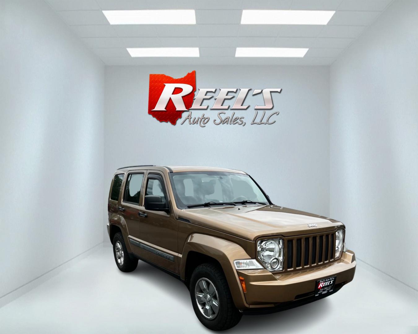 2012 Brown /Gray Jeep Liberty Sport 4WD (1C4PJMAK4CW) with an 3.7L V6 SOHC 12V engine, 4-Speed Automatic transmission, located at 547 E. Main St., Orwell, OH, 44076, (440) 437-5893, 41.535435, -80.847855 - This 2012 Jeep Liberty Sport is a reliable and capable off-road vehicle, featuring a 3.7-liter SOHC V6 engine and a 4-speed automatic transmission. With Trail Rated capability, it can handle tough terrain and inclement weather conditions. The dusk-sensing headlights adjust to changing light conditio - Photo#2