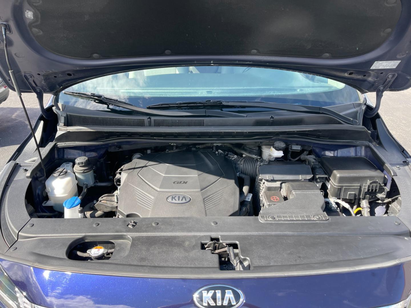 2020 Blue /Tan Kia Sedona LX (KNDMB5C12L6) with an 3.3L V6 DOHC 24V engine, 8-Speed Automatic transmission, located at 547 E. Main St., Orwell, OH, 44076, (440) 437-5893, 41.535435, -80.847855 - Photo#16