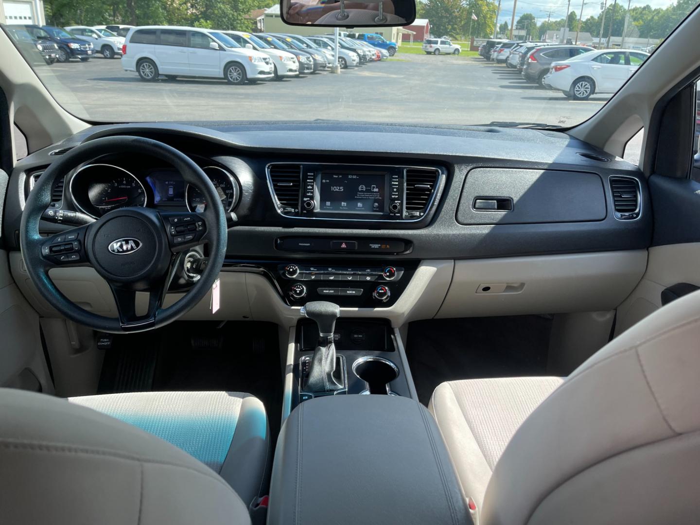 2020 Blue /Tan Kia Sedona LX (KNDMB5C12L6) with an 3.3L V6 DOHC 24V engine, 8-Speed Automatic transmission, located at 547 E. Main St., Orwell, OH, 44076, (440) 437-5893, 41.535435, -80.847855 - Photo#36