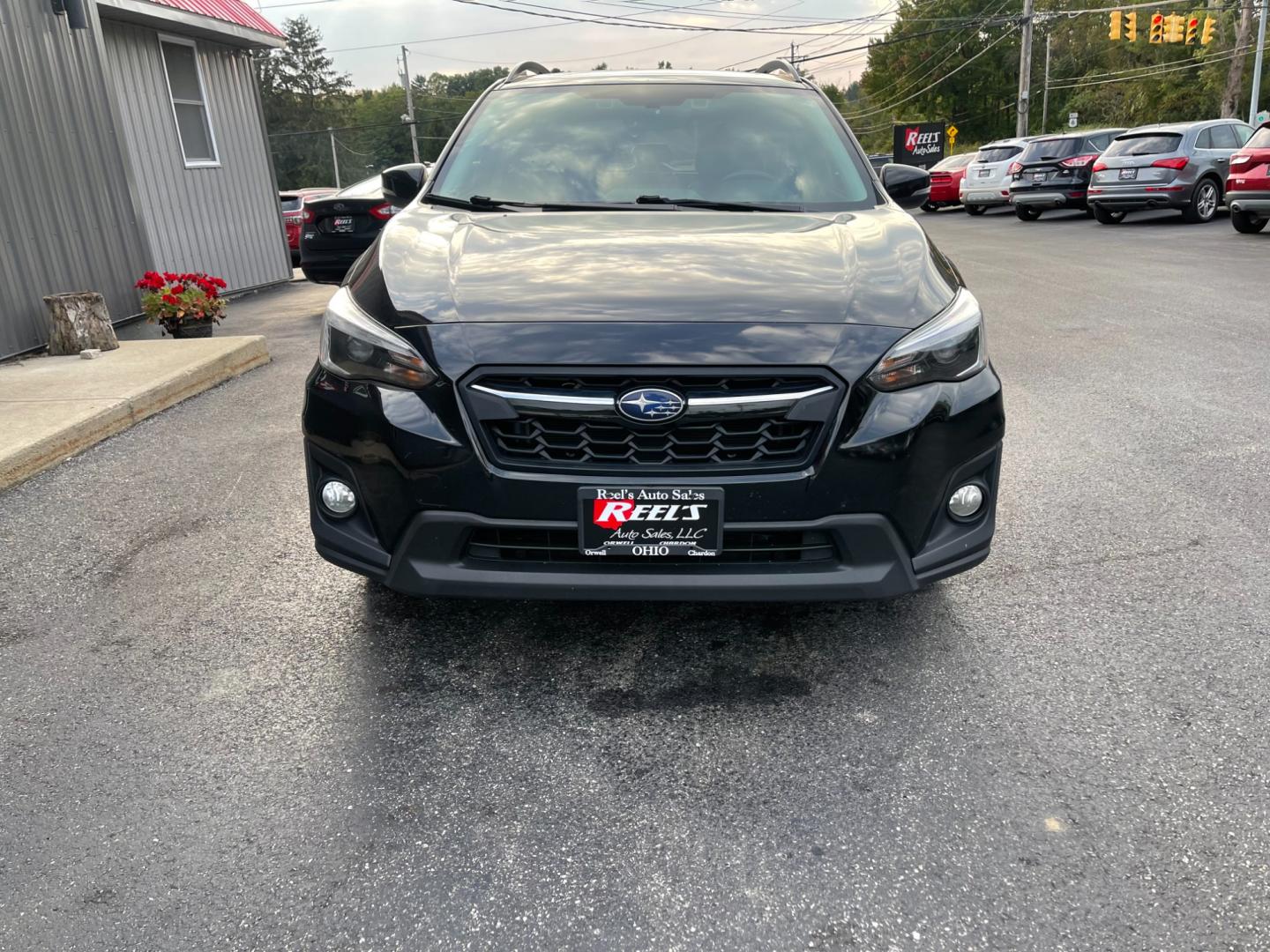 2018 Black /Black Subaru Crosstrek 2.0i Limited CVT (JF2GTAMC9JH) with an 2.0L H4 DOHC 16V engine, Automatic transmission, located at 547 E. Main St., Orwell, OH, 44076, (440) 437-5893, 41.535435, -80.847855 - Photo#1