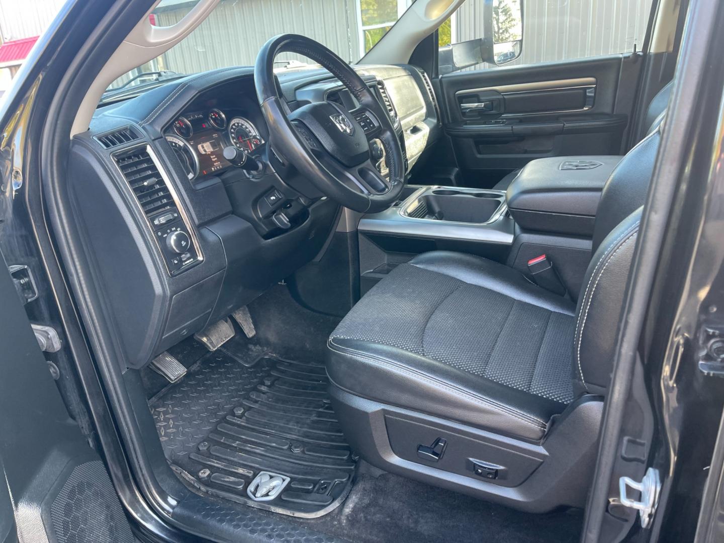 2017 Black /Black RAM 1500 Night Edition Crew Cab SWB 4WD (1C6RR7MT2HS) with an 5.7L V8 OHV 16V engine, 8A transmission, located at 547 E. Main St., Orwell, OH, 44076, (440) 437-5893, 41.535435, -80.847855 - Photo#20