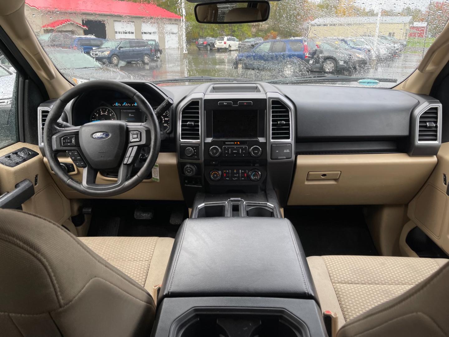 2016 White /Brown Ford F-150 XLT SuperCrew 6.5-ft. Bed 4WD (1FTEW1EG1GF) with an 3.5L V6 DOHC 24V TWIN TURBO engine, 6-Speed Automatic transmission, located at 547 E. Main St., Orwell, OH, 44076, (440) 437-5893, 41.535435, -80.847855 - This 2016 Ford F-150 Crew Cab XLT 4WD with a 3.5 EcoBoost engine is a powerful and reliable pickup truck. It has a maximum towing capacity of up to 10,700 pounds, making it suitable for heavy-duty chores such as hauling equipment or towing boats. The 302A package adds features such as a rearview cam - Photo#42