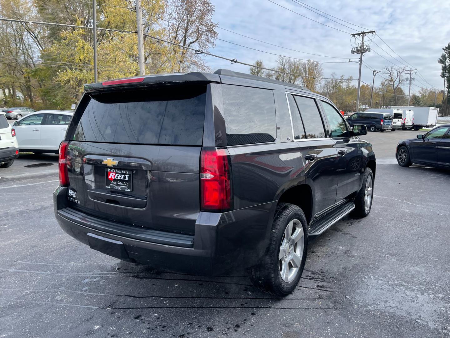 2016 Gray /Black Chevrolet Tahoe LT 4WD (1GNSKBKC0GR) with an 5.3L V8 OHV 16V engine, 6A transmission, located at 547 E. Main St., Orwell, OH, 44076, (440) 437-5893, 41.535435, -80.847855 - Photo#9