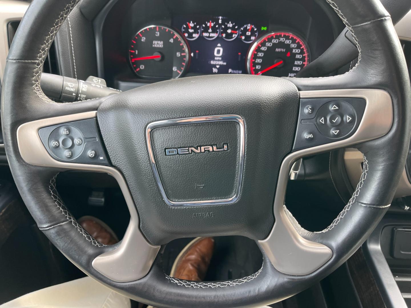 2014 White /Black GMC Sierra 1500 Denali Crew Cab 4WD (3GTU2WEC6EG) with an 5.3L V8 OHV 16V FFV engine, 6-Speed Automatic transmission, located at 11115 Chardon Rd. , Chardon, OH, 44024, (440) 214-9705, 41.580246, -81.241943 - Photo#30