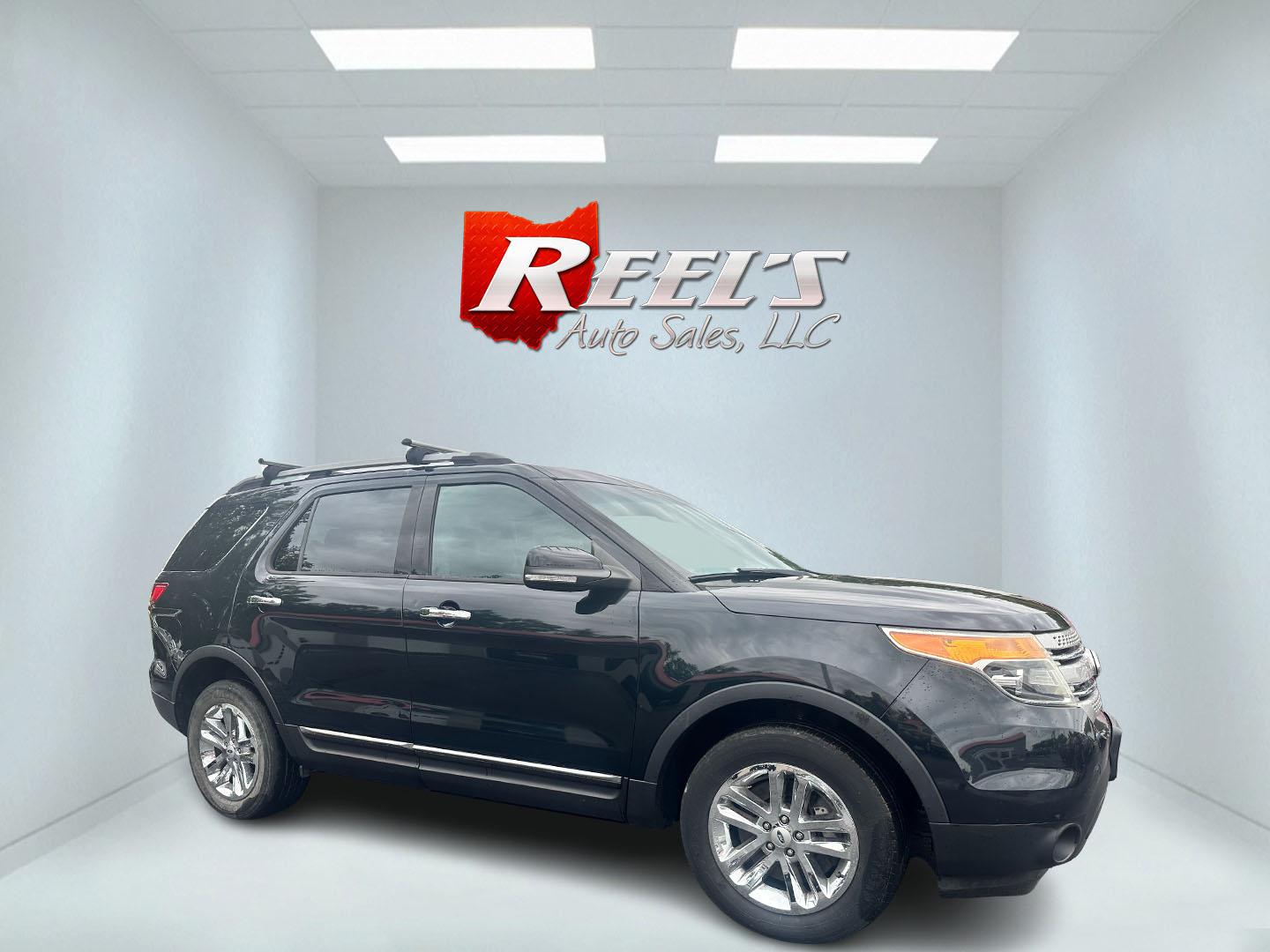 2014 Black /Black Ford Explorer XLT 4WD (1FM5K8D88EG) with an 3.5L V6 DOHC 24V engine, 6-Speed Automatic transmission, located at 547 E. Main St., Orwell, OH, 44076, (440) 437-5893, 41.535435, -80.847855 - Photo#3