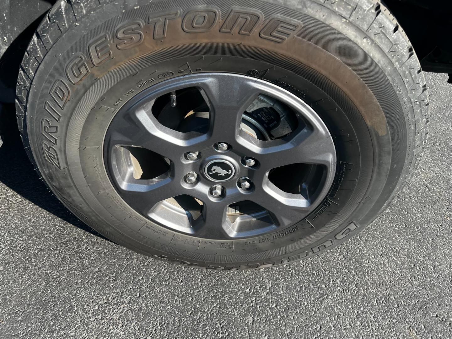 2023 Blue /Tan Ford Bronco Big Bend 4-Door (1FMEE5BP3PL) with an 2.7L V6 DOHC 24V TWIN TURBO engine, 10 Speed Auto transmission, located at 11115 Chardon Rd. , Chardon, OH, 44024, (440) 214-9705, 41.580246, -81.241943 - Photo#14