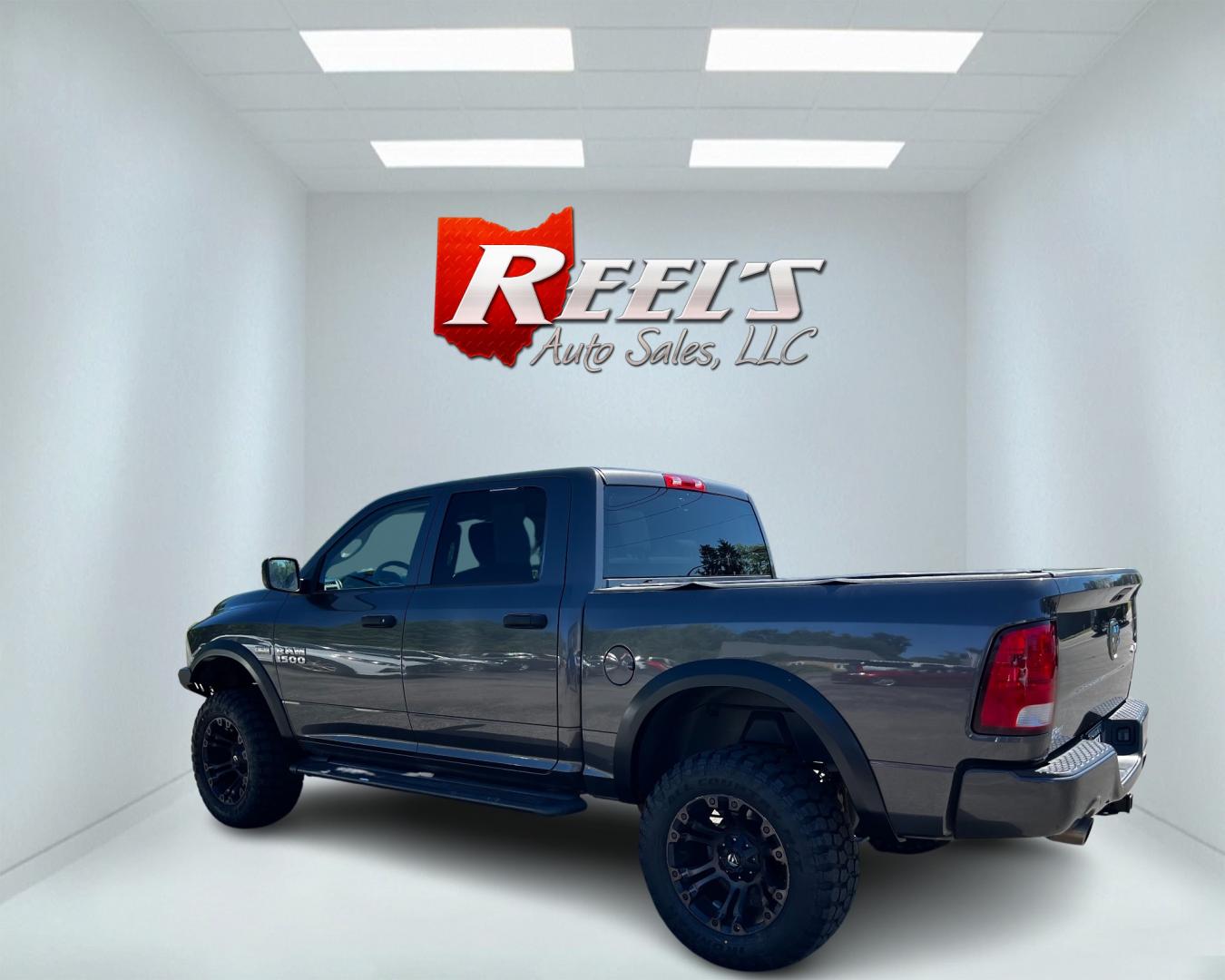 2015 Gray /Gray RAM 1500 Express Crew Cab SWB 4WD (1C6RR7KTXFS) with an 5.7L V8 OHV 16V engine, 8-Speed Automatic transmission, located at 11115 Chardon Rd. , Chardon, OH, 44024, (440) 214-9705, 41.580246, -81.241943 - Photo#8