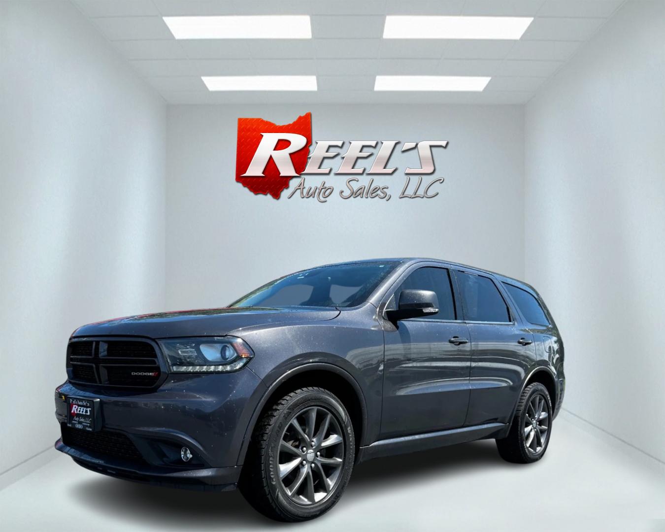 2018 Gray /Black Dodge Durango GT AWD (1C4RDJDG0JC) with an 3.6L V6 DOHC 24V engine, 8A transmission, located at 11115 Chardon Rd. , Chardon, OH, 44024, (440) 214-9705, 41.580246, -81.241943 - This 2018 Dodge Durango GT AWD features a 3.6L Pentastar V6 engine paired with an 8-speed automatic transmission, providing a towing capacity of 6,200 pounds. This model includes LED daytime running lights, dusk-sensing headlights, and a luxurious leather interior with power front seats and driver m - Photo#0