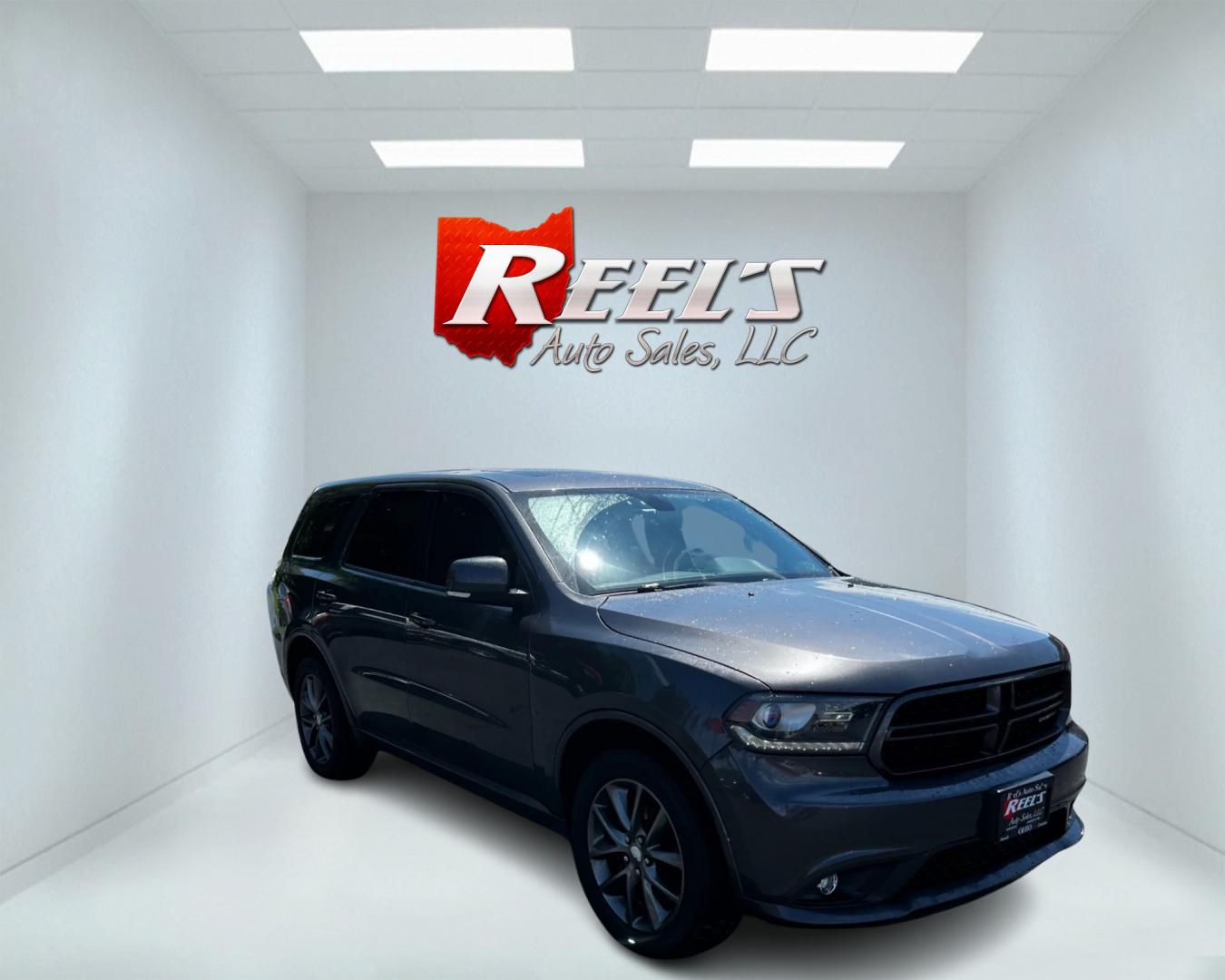 2018 Gray /Black Dodge Durango GT AWD (1C4RDJDG0JC) with an 3.6L V6 DOHC 24V engine, 8A transmission, located at 11115 Chardon Rd. , Chardon, OH, 44024, (440) 214-9705, 41.580246, -81.241943 - This 2018 Dodge Durango GT AWD features a 3.6L Pentastar V6 engine paired with an 8-speed automatic transmission, providing a towing capacity of 6,200 pounds. This model includes LED daytime running lights, dusk-sensing headlights, and a luxurious leather interior with power front seats and driver m - Photo#2