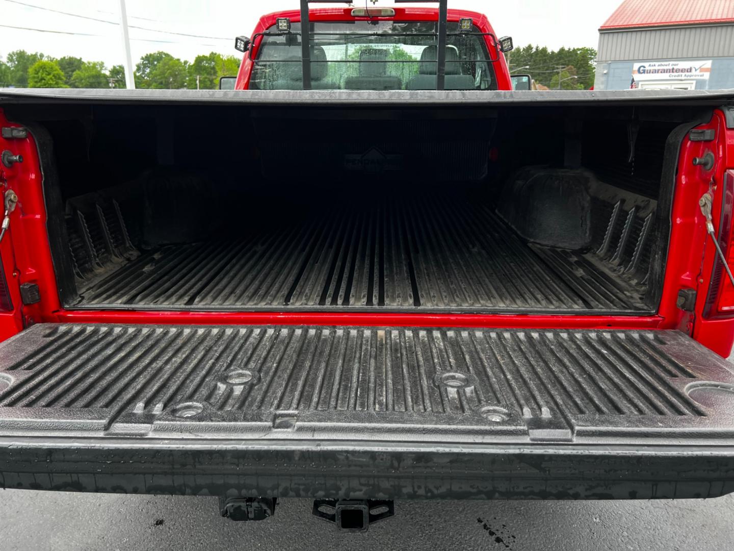 2015 Red /Gray Ford F-350 SD XL 4WD (1FTRF3BT0FE) with an 6.7L V8 OHV 16V DIESEL engine, 6-Speed Automatic transmission, located at 11115 Chardon Rd. , Chardon, OH, 44024, (440) 214-9705, 41.580246, -81.241943 - Photo#14