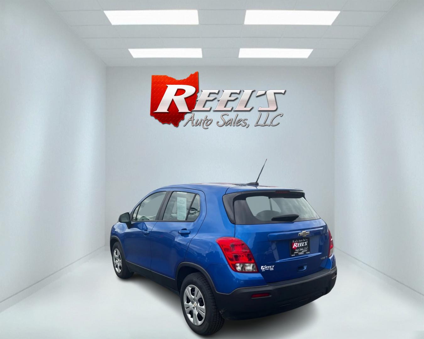 2016 Blue /Black Chevrolet Trax LS FWD (KL7CJKSB0GB) with an 1.4L I4 DOHC 16V TURBO engine, 6 Speed Automatic transmission, located at 547 E. Main St., Orwell, OH, 44076, (440) 437-5893, 41.535435, -80.847855 - Photo#7