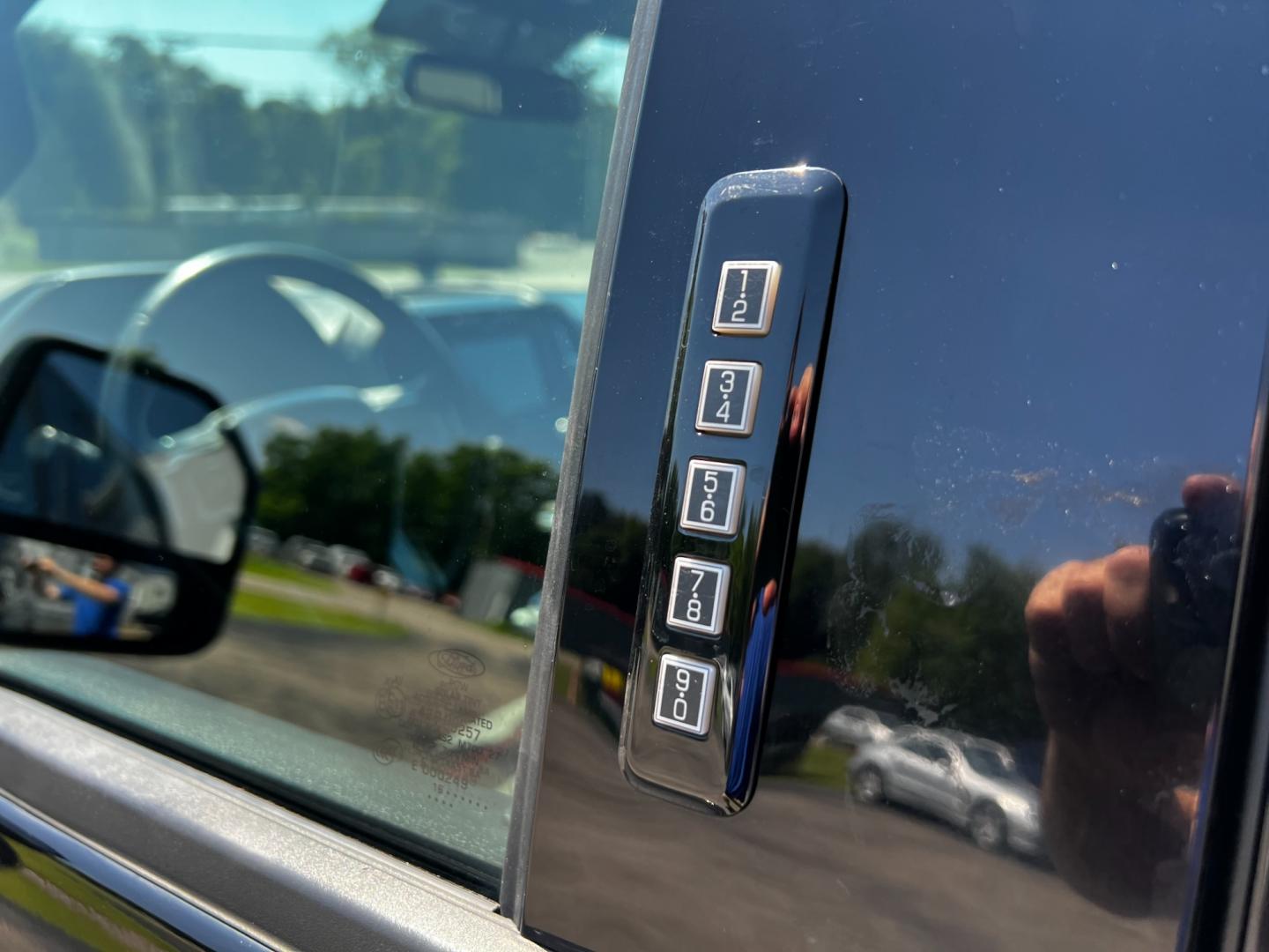 2016 Black /Black Ford F-150 XLT 301A SuperCrew 6.5-ft. Bed 4WD (1FTFW1EG3GF) with an 3.5 V6 TWIN TURBO engine, 6 Speed Auto transmission, located at 11115 Chardon Rd. , Chardon, OH, 44024, (440) 214-9705, 41.580246, -81.241943 - This 2016 Ford F-150 XLT Crew Cab offers a blend of performance and utility with its 3.5L Twin Turbo EcoBoost engine, 6-speed automatic transmission, and 4WD capability. It features the XLT Special Edition Package and Max Trailer Tow Package, enabling an impressive 11,600-pound towing capacity. Insi - Photo#18