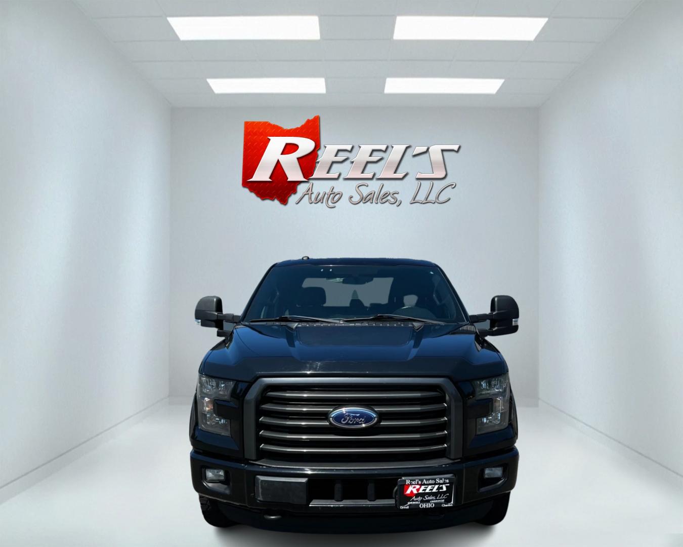 2016 Black /Black Ford F-150 XLT 301A SuperCrew 6.5-ft. Bed 4WD (1FTFW1EG3GF) with an 3.5 V6 TWIN TURBO engine, 6 Speed Auto transmission, located at 11115 Chardon Rd. , Chardon, OH, 44024, (440) 214-9705, 41.580246, -81.241943 - This 2016 Ford F-150 XLT Crew Cab offers a blend of performance and utility with its 3.5L Twin Turbo EcoBoost engine, 6-speed automatic transmission, and 4WD capability. It features the XLT Special Edition Package and Max Trailer Tow Package, enabling an impressive 11,600-pound towing capacity. Insi - Photo#1