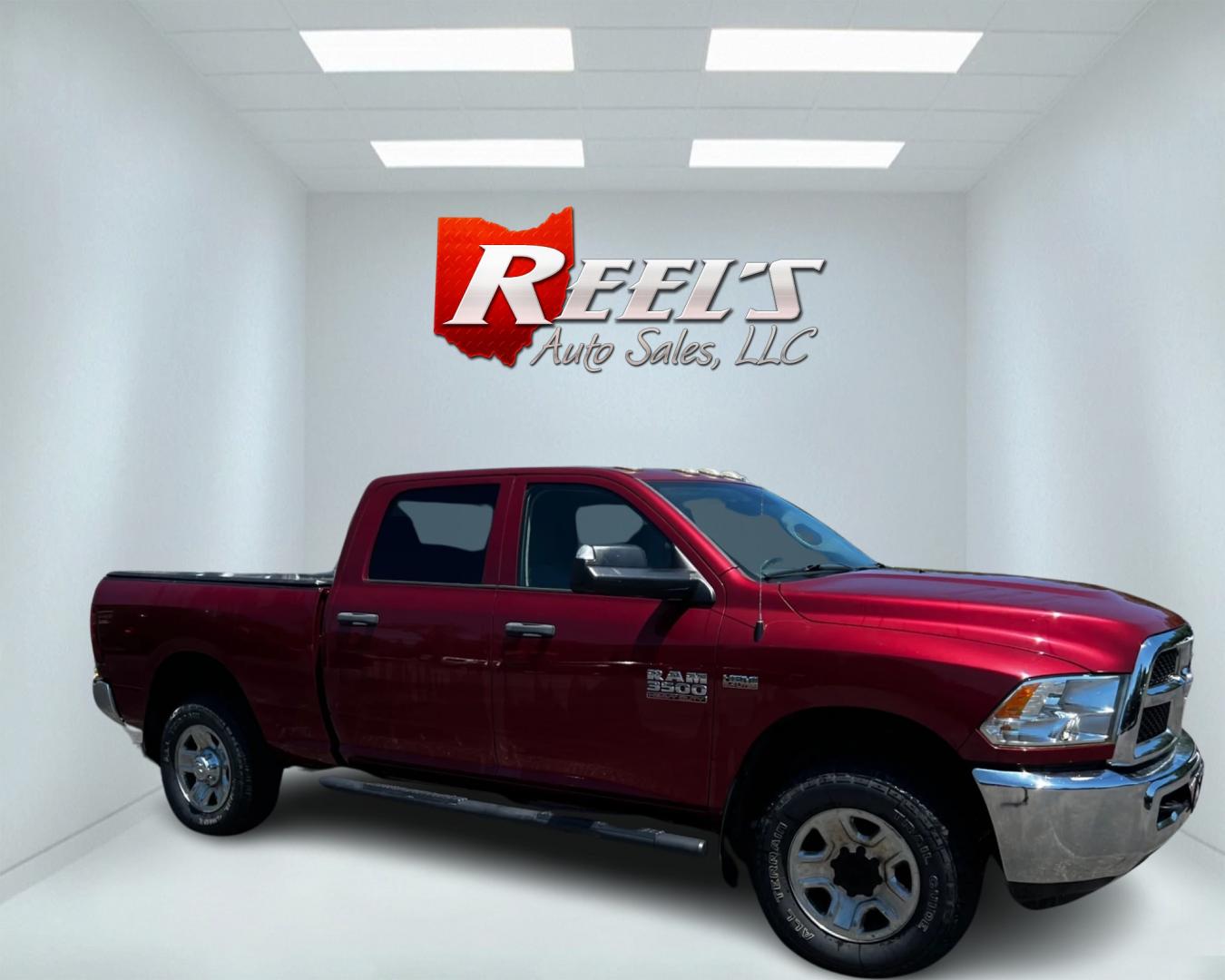 2015 Red /Black RAM 3500 Tradesman Crew Cab 4WD (3C63R3CJ1FG) with an 6.4L V8 OHV engine, 6-Speed Automatic transmission, located at 11115 Chardon Rd. , Chardon, OH, 44024, (440) 214-9705, 41.580246, -81.241943 - This 2015 Ram 3500 Tradesman Crew Cab is a robust and capable truck powered by a 6.4 HEMI V8 engine paired with a 6-speed automatic 66RFE transmission. It features 3.73 gearing, providing a substantial towing capacity of 12,640 pounds and a payload capacity of 3,901 pounds, making it ideal for heavy - Photo#3