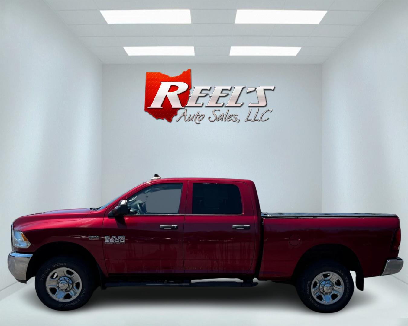 2015 Red /Black RAM 3500 Tradesman Crew Cab 4WD (3C63R3CJ1FG) with an 6.4L V8 OHV engine, 6-Speed Automatic transmission, located at 11115 Chardon Rd. , Chardon, OH, 44024, (440) 214-9705, 41.580246, -81.241943 - This 2015 Ram 3500 Tradesman Crew Cab is a robust and capable truck powered by a 6.4 HEMI V8 engine paired with a 6-speed automatic 66RFE transmission. It features 3.73 gearing, providing a substantial towing capacity of 12,640 pounds and a payload capacity of 3,901 pounds, making it ideal for heavy - Photo#8