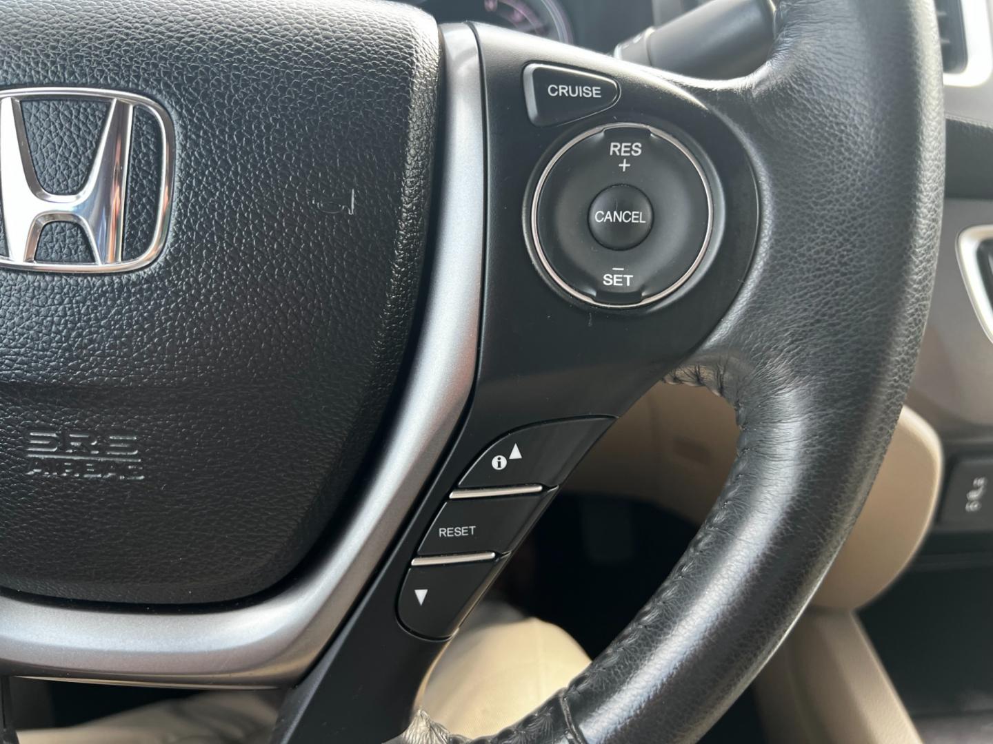 2017 White /Tan Honda Ridgeline RTL-T AWD (5FPYK3F61HB) with an 3.5L V6 SOHC 24V engine, 6-Speed Automatic transmission, located at 11115 Chardon Rd. , Chardon, OH, 44024, (440) 214-9705, 41.580246, -81.241943 - This 2017 Honda Pilot Ridgeline RTL-T AWD is powered by a 3.5 SOHC VTEC V6 engine paired with a 6-speed automatic transmission and offers selectable drive modes. It features LED daytime running lights, tri-zone automatic climate control, and a towing capacity of 5,000 pounds. Safety and convenience - Photo#31