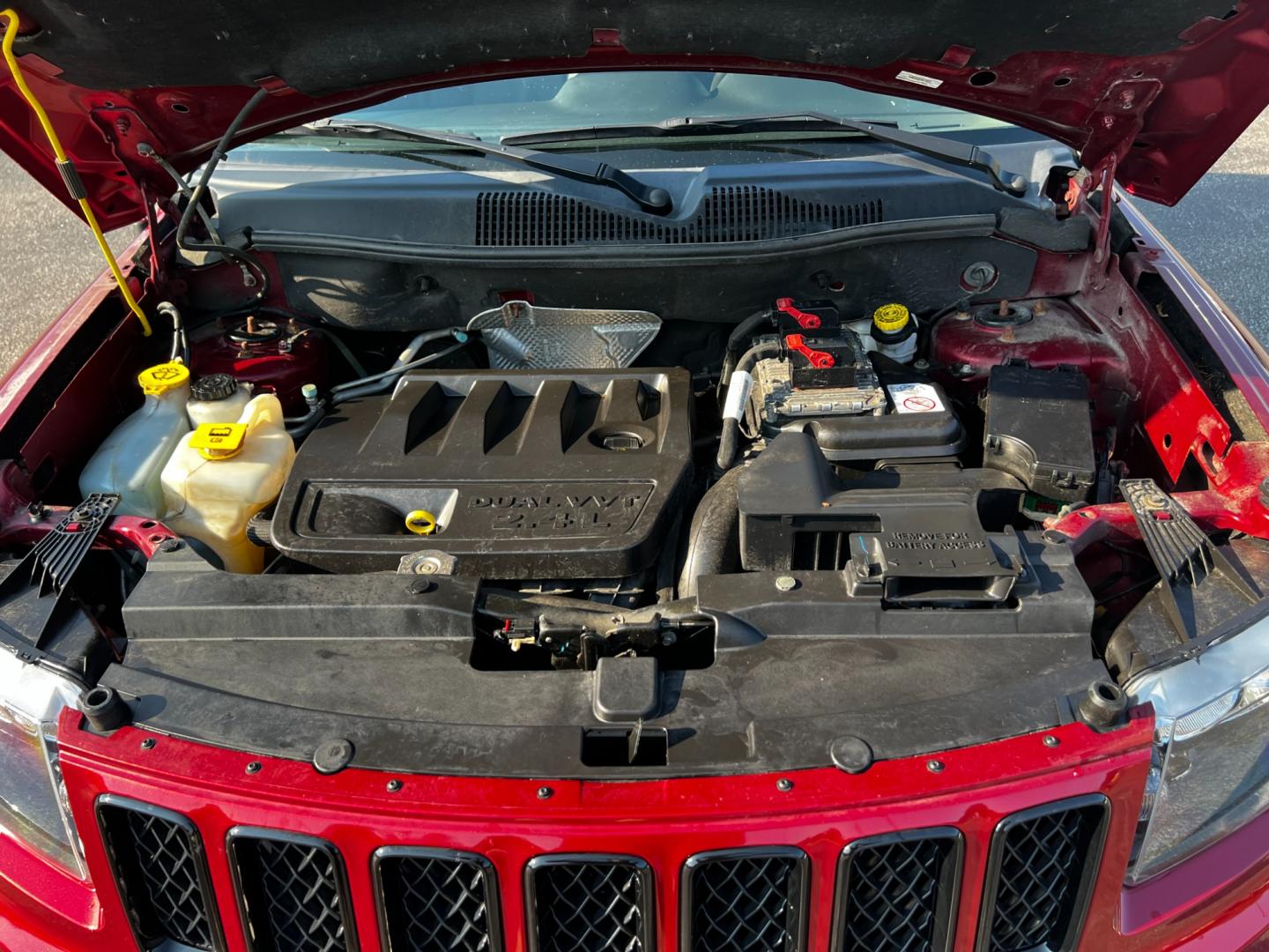 2017 Red /Black Jeep Compass High Altitude 4WD (1C4NJDEB0HD) with an 2.4L I4 DOHC 16V engine, 6A transmission, located at 11115 Chardon Rd. , Chardon, OH, 44024, (440) 214-9705, 41.580246, -81.241943 - Photo#14