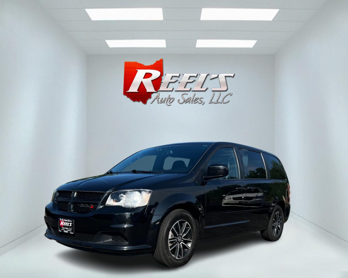 2017 Black /Black Dodge Grand Caravan SE Plus (2C4RDGBG0HR) with an 3.6L V6 DOHC 24V FFV engine, 6A transmission, located at 547 E. Main St., Orwell, OH, 44076, (440) 437-5893, 41.535435, -80.847855 - This 2017 Dodge Grand Caravan SE Plus is a practical and versatile minivan powered by a 3.6L Pentastar V6 engine paired with a 6-speed automatic transmission, ensuring reliable performance. It features daytime running lights and a backup camera for enhanced safety. The interior offers comfort and co - Photo#0