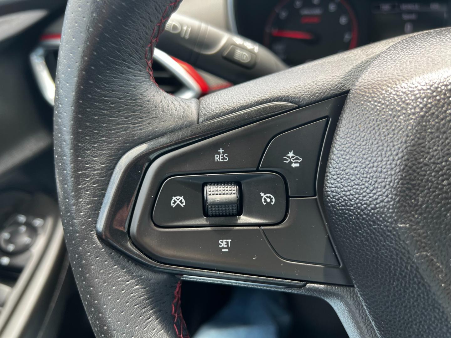 2021 Black /Black Chevrolet Trailblazer RS AWD (KL79MUSL9MB) with an 1.3L I3 DOHC 12V Turbo engine, 9A transmission, located at 11115 Chardon Rd. , Chardon, OH, 44024, (440) 214-9705, 41.580246, -81.241943 - This 2021 Chevrolet Trailblazer RS AWD is a well-equipped compact SUV that offers a blend of performance, technology, and convenience features. It's powered by a 1.3-liter turbocharged inline-3 engine paired with a 9-speed automatic transmission and all-wheel drive. The vehicle comes with an array o - Photo#25