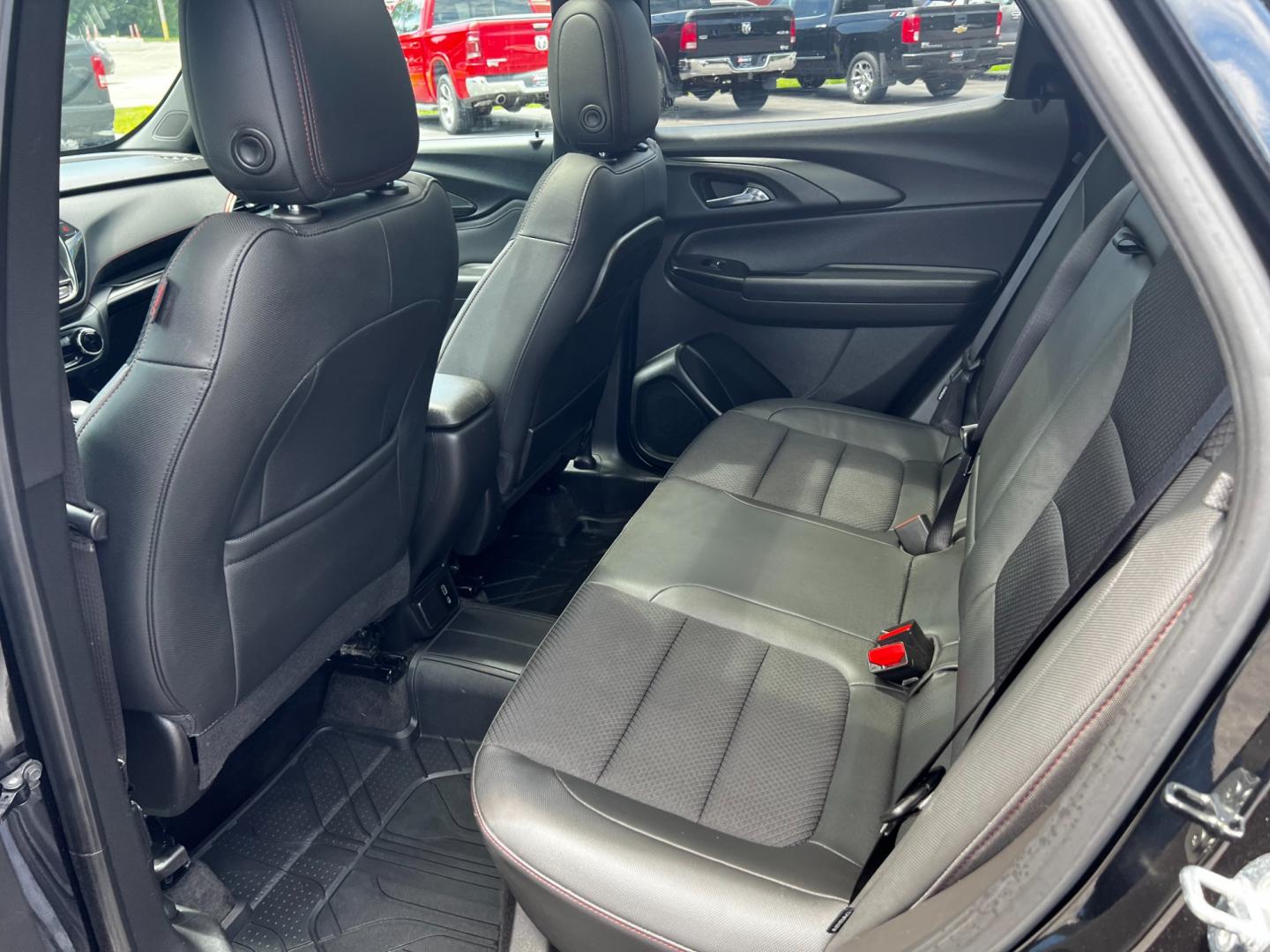 2021 Black /Black Chevrolet Trailblazer RS AWD (KL79MUSL9MB) with an 1.3L I3 DOHC 12V Turbo engine, 9A transmission, located at 11115 Chardon Rd. , Chardon, OH, 44024, (440) 214-9705, 41.580246, -81.241943 - This 2021 Chevrolet Trailblazer RS AWD is a well-equipped compact SUV that offers a blend of performance, technology, and convenience features. It's powered by a 1.3-liter turbocharged inline-3 engine paired with a 9-speed automatic transmission and all-wheel drive. The vehicle comes with an array o - Photo#38