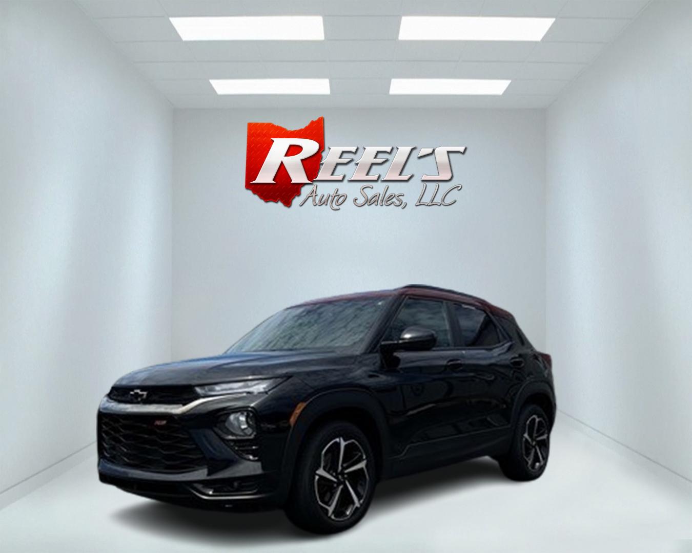 2021 Black /Black Chevrolet Trailblazer RS AWD (KL79MUSL9MB) with an 1.3L I3 DOHC 12V Turbo engine, 9A transmission, located at 11115 Chardon Rd. , Chardon, OH, 44024, (440) 214-9705, 41.580246, -81.241943 - This 2021 Chevrolet Trailblazer RS AWD is a well-equipped compact SUV that offers a blend of performance, technology, and convenience features. It's powered by a 1.3-liter turbocharged inline-3 engine paired with a 9-speed automatic transmission and all-wheel drive. The vehicle comes with an array o - Photo#0