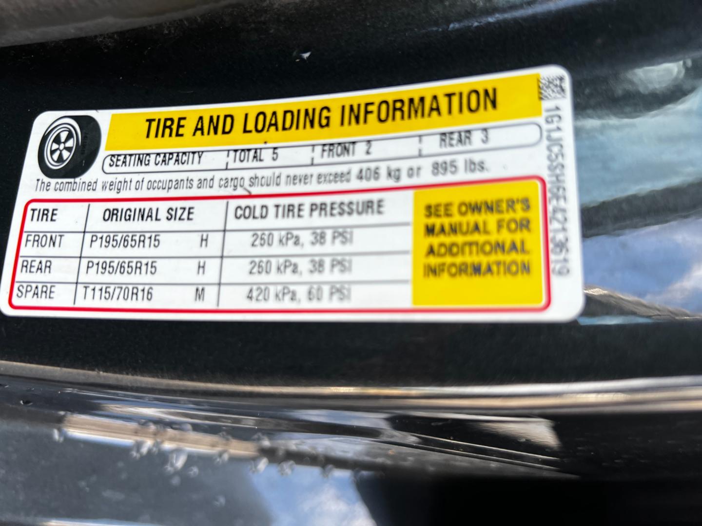 2014 Gray /Black Chevrolet Sonic LT Auto Sedan (1G1JC5SH6E4) with an 1.8L I4 DOHC 16V engine, 6-Speed Automatic transmission, located at 547 E. Main St., Orwell, OH, 44076, (440) 437-5893, 41.535435, -80.847855 - Photo#16