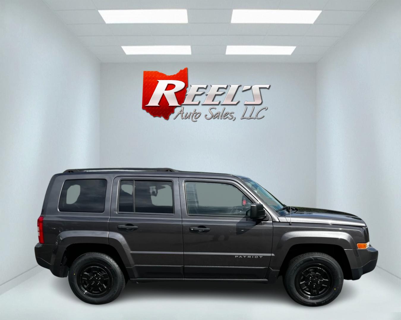 2016 Gray /Black Jeep Patriot Sport 4WD (1C4NJRBB3GD) with an 2.4L I4 DOHC 16V engine, 6-Speed Automatic transmission, located at 11115 Chardon Rd. , Chardon, OH, 44024, (440) 214-9705, 41.580246, -81.241943 - This 2016 Jeep Patriot Sport 4WD is a reliable and rugged vehicle, perfect for those who need a capable off-road companion. Equipped with a 2.4L I4 engine and 6-speed automatic transmission, it offers a smooth ride on both paved roads and rough terrain. The aux audio input allows for easy connection - Photo#4