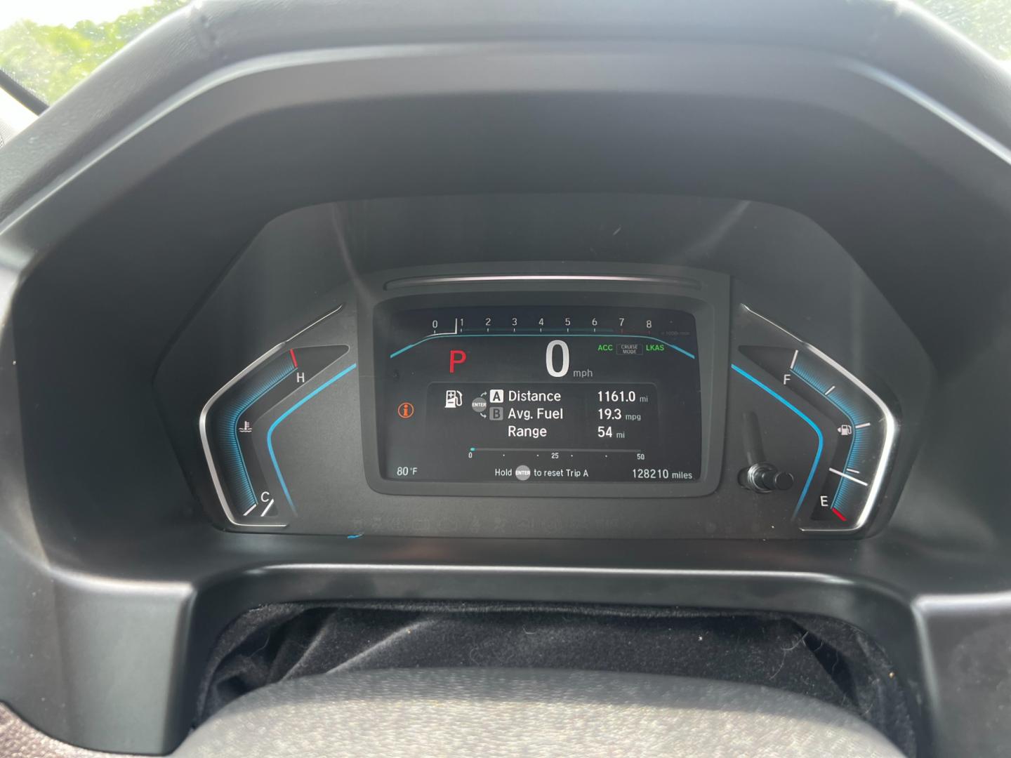 2018 Gray /Brown Honda Odyssey EXL DVD Nav (5FNRL6H7XJB) with an 3.5L V6 SOHC 24V engine, 9-Speed Automatic transmission, located at 11115 Chardon Rd. , Chardon, OH, 44024, (440) 214-9705, 41.580246, -81.241943 - This 2018 Honda Odyssey EX-L is a well-equipped minivan that offers a blend of comfort, technology, and practicality. It features a luxurious leather interior and a range of advanced technologies, including Apple CarPlay and Android Auto compatibility for seamless smartphone integration. The van pri - Photo#21