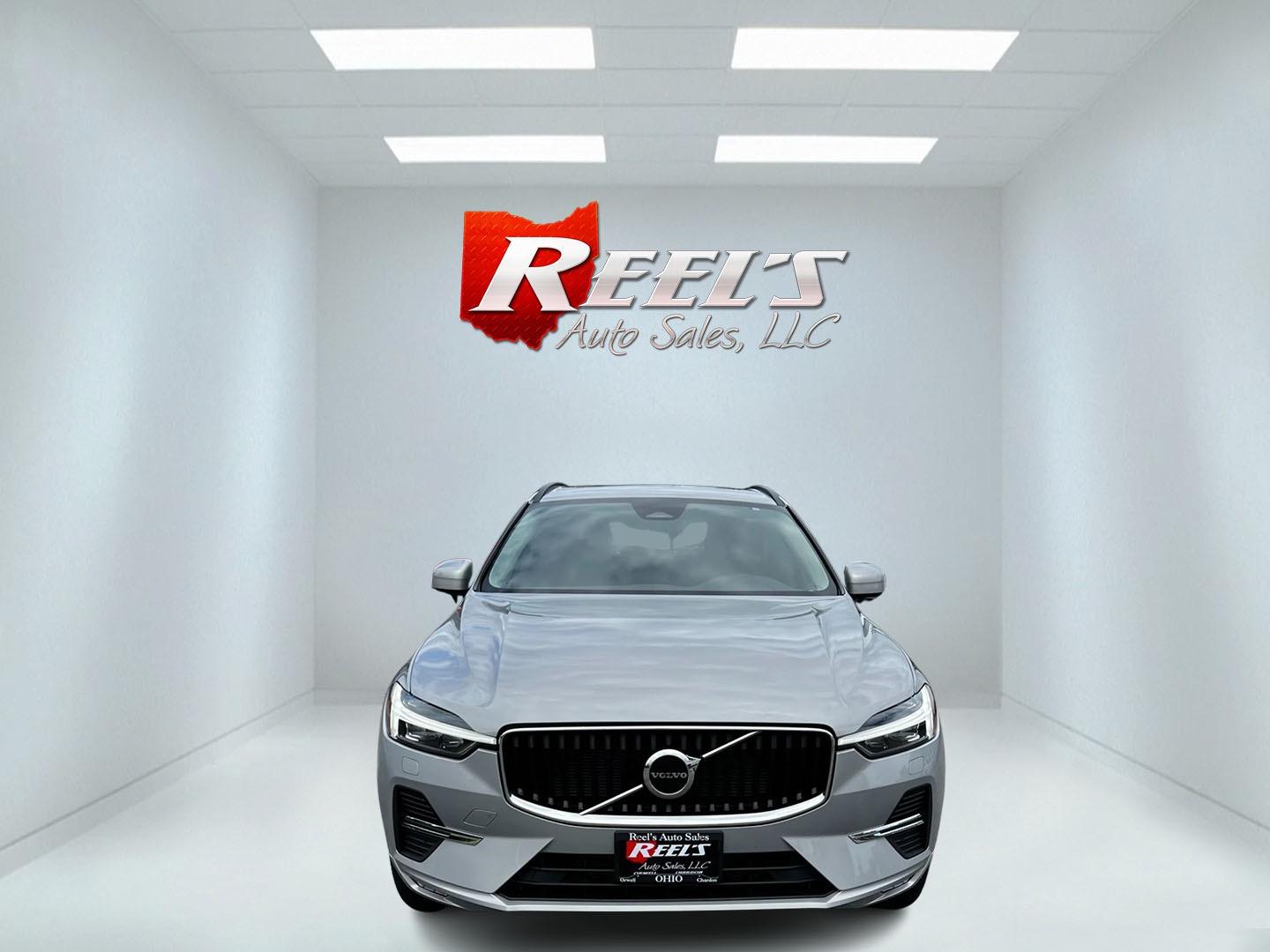 2022 Silver /Black Volvo XC60 Momentum (YV4L12RK2N1) with an 2.0 I4 DOHC I4 Turbo Mild Hybrid engine, 8-Speed Automatic transmission, located at 11115 Chardon Rd. , Chardon, OH, 44024, (440) 214-9705, 41.580246, -81.241943 - Photo#1