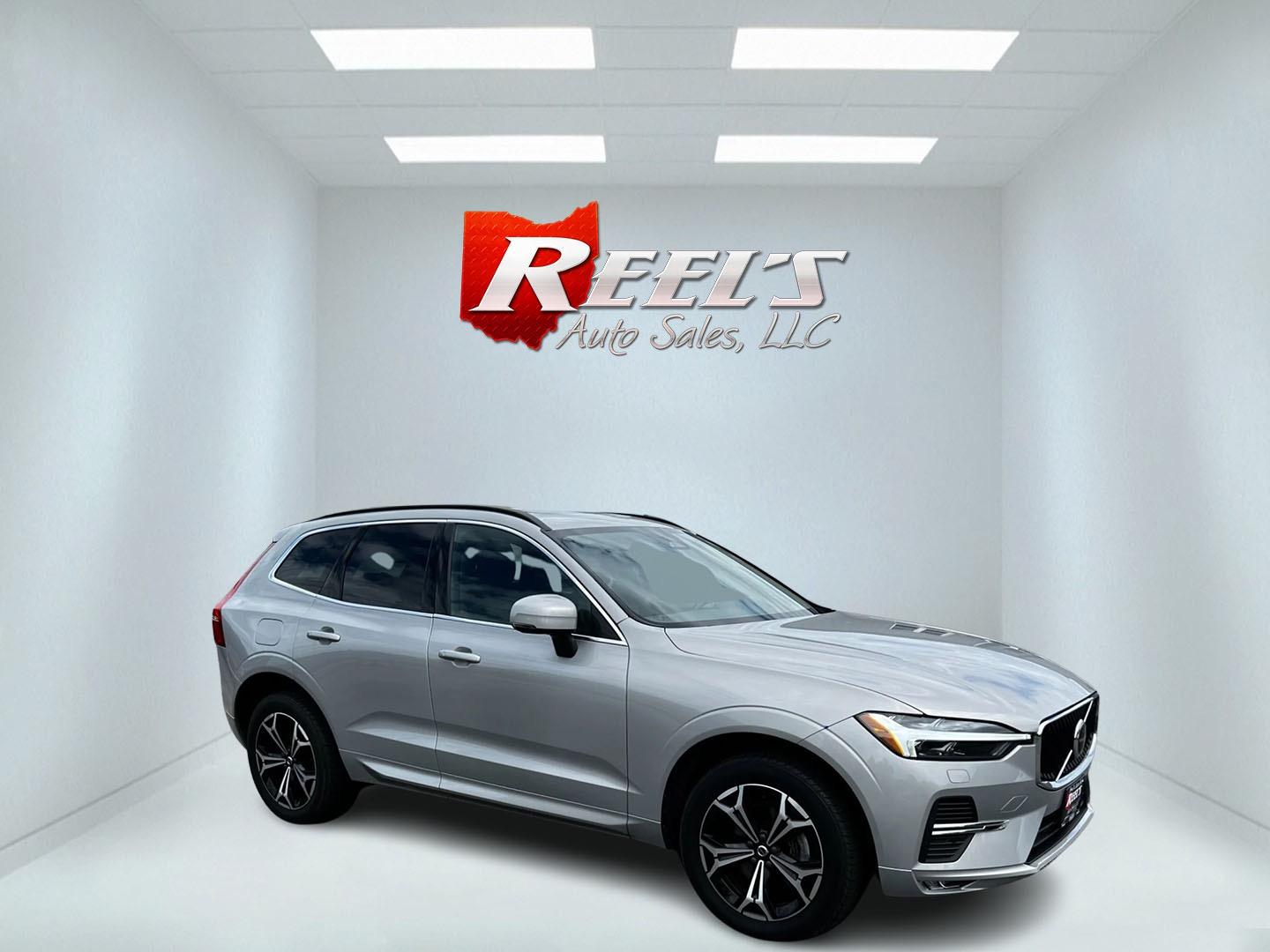 2022 Silver /Black Volvo XC60 Momentum (YV4L12RK2N1) with an 2.0 I4 DOHC I4 Turbo Mild Hybrid engine, 8-Speed Automatic transmission, located at 11115 Chardon Rd. , Chardon, OH, 44024, (440) 214-9705, 41.580246, -81.241943 - This 2022 Volvo XC60 B5 AWD Momentum is a well-equipped luxury SUV featuring a 2.0-liter turbocharged I4 engine producing 247 HP, complemented by a 48V mild hybrid system adding 13 HP. It boasts advanced safety features like blind spot monitoring, rear cross traffic alert, lane keep assist, and auto - Photo#3