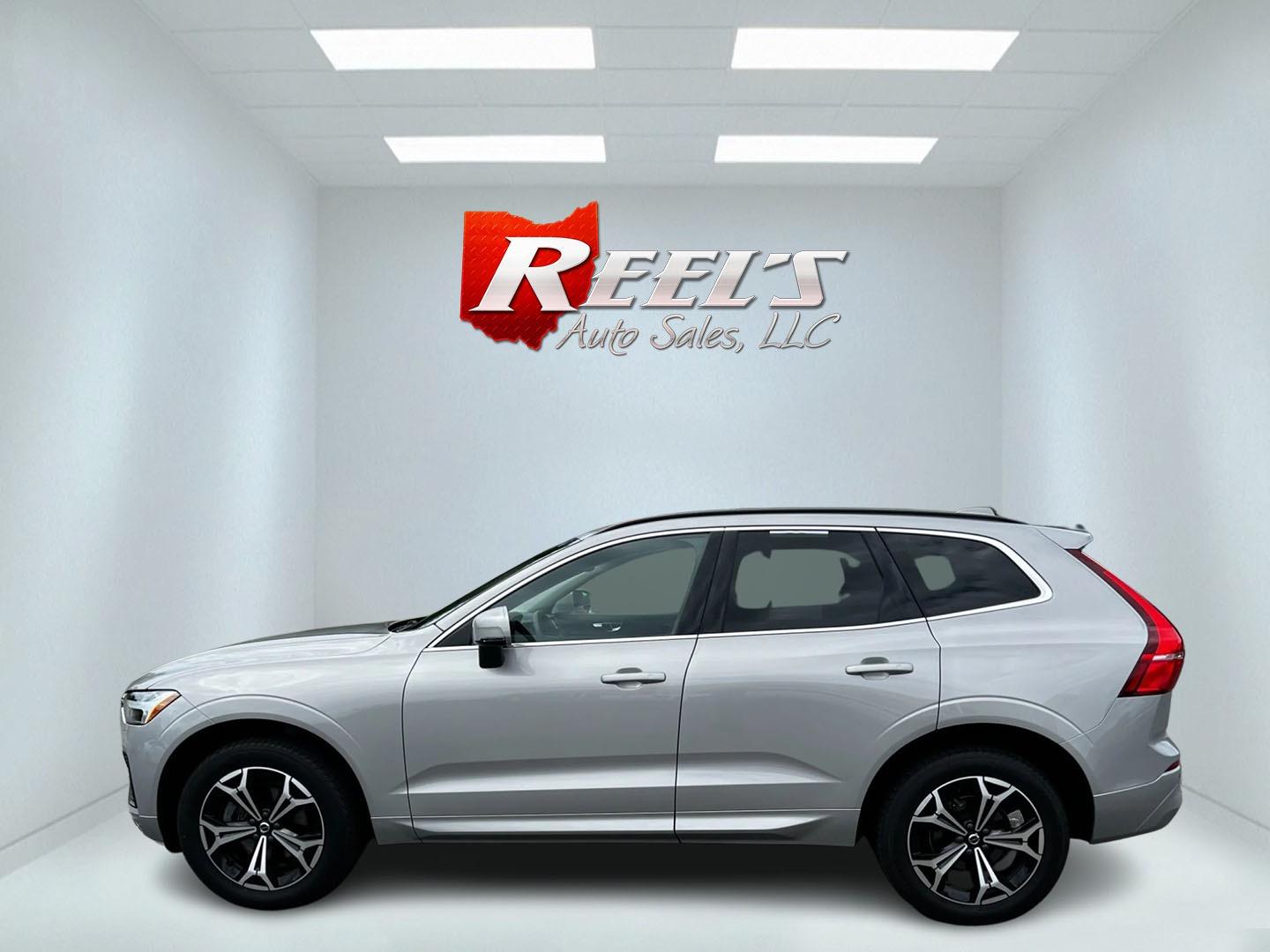 2022 Silver /Black Volvo XC60 Momentum (YV4L12RK2N1) with an 2.0 I4 DOHC I4 Turbo Mild Hybrid engine, 8-Speed Automatic transmission, located at 11115 Chardon Rd. , Chardon, OH, 44024, (440) 214-9705, 41.580246, -81.241943 - Photo#9