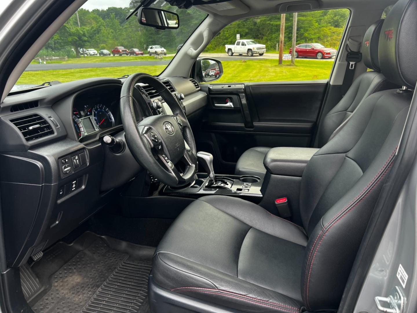 2017 Silver /Black Toyota 4Runner TRD Offroad 4WD (JTEBU5JR1H5) with an 4.0L V6 DOHC 24V engine, 5A transmission, located at 11115 Chardon Rd. , Chardon, OH, 44024, (440) 214-9705, 41.580246, -81.241943 - This One Owner 2017 Toyota 4Runner TRD Offroad Premium 4WD is a rugged and capable SUV designed for both on-road comfort and off-road adventures. It features a powerful 4.0-liter V6 engine paired with a 5-speed automatic transmission and four-wheel drive. The TRD Offroad Premium trim offers a luxuri - Photo#26