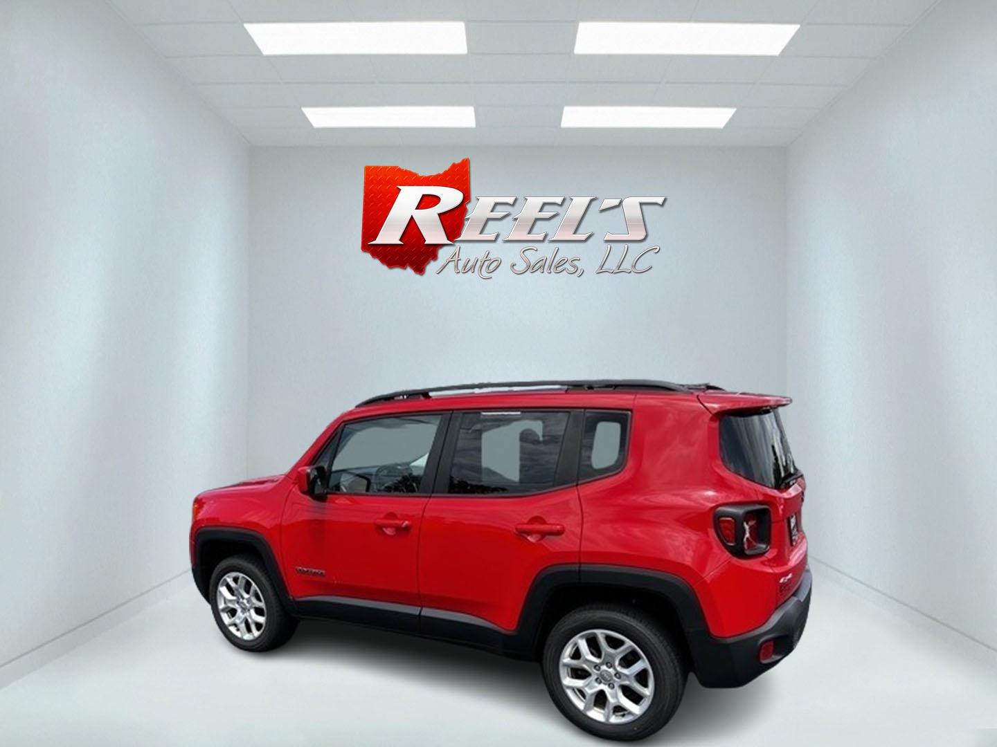 2017 Red /Black Jeep Renegade Latitude 4WD (ZACCJBBB8HP) with an 2.4L I4 DOHC 16V engine, 9-Speed Automatic transmission, located at 547 E. Main St., Orwell, OH, 44076, (440) 437-5893, 41.535435, -80.847855 - This 2017 Jeep Renegade Latitude 4WD is a compact SUV that combines Jeep's off-road heritage with modern amenities. It's equipped with a 2.4-liter Multiair four-cylinder engine mated to a 9-speed automatic transmission, offering four-wheel drive capability. This vehicle features a blend of convenien - Photo#8