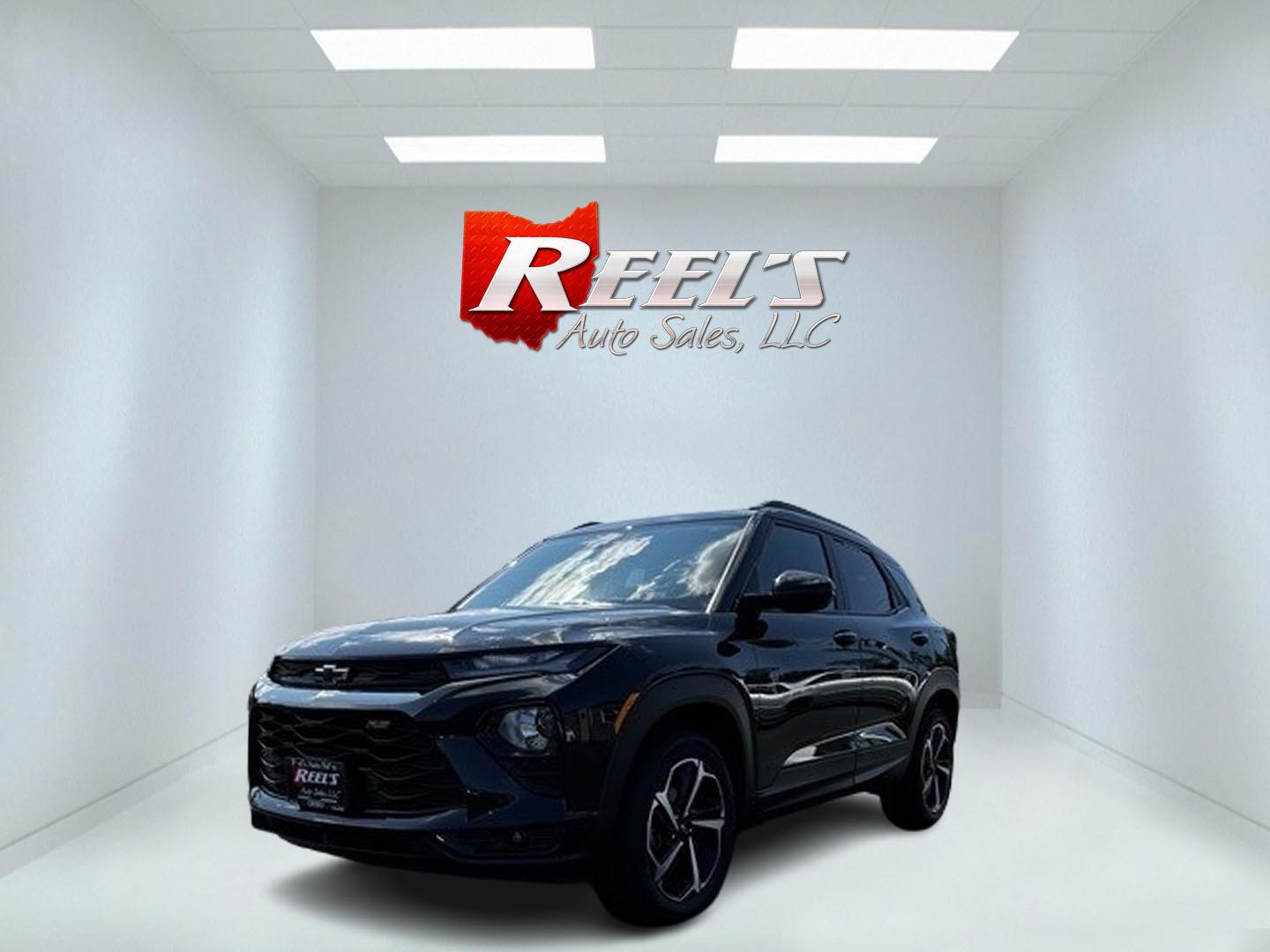 2021 Black /Black Chevrolet Trailblazer RS AWD (KL79MUSL7MB) with an 1.3L I3 DOHC 12V Turbo engine, 9A transmission, located at 11115 Chardon Rd. , Chardon, OH, 44024, (440) 214-9705, 41.580246, -81.241943 - This 2021 Chevrolet Trailblazer RS AWD is a compact SUV that offers a blend of performance, efficiency, and advanced features. It's powered by a 1.3-liter turbocharged 3-cylinder EcoTec engine paired with a 9-speed automatic transmission, delivering a respectable 28 MPG combined and 30 MPG on the hi - Photo#0