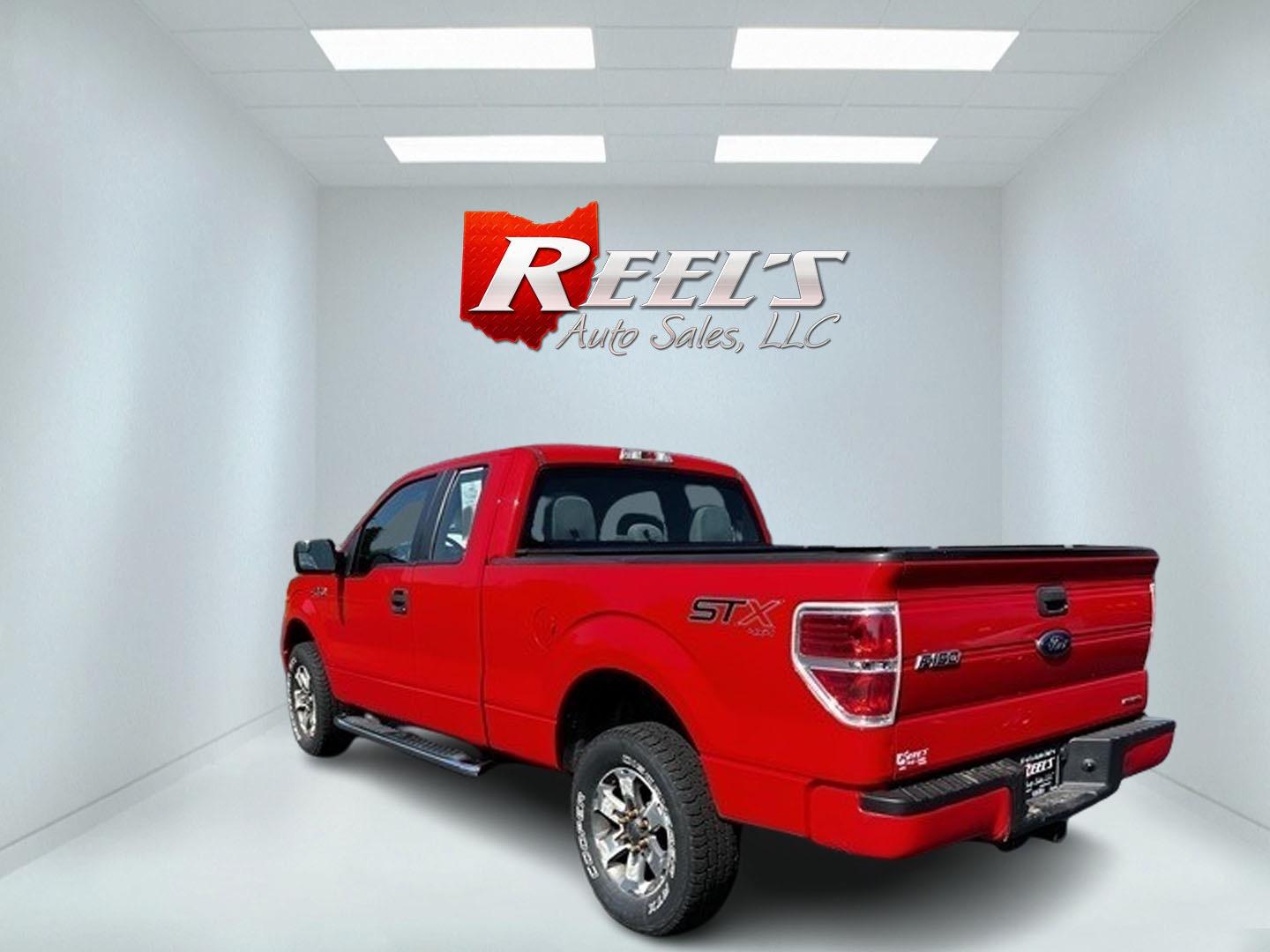 2014 Red /Gray Ford F-150 STX SuperCab 6.5-ft. Bed 4WD (1FTFX1EF7EF) with an 5.0L V8 engine, 6-Speed Automatic transmission, located at 547 E. Main St., Orwell, OH, 44076, (440) 437-5893, 41.535435, -80.847855 - Photo#7