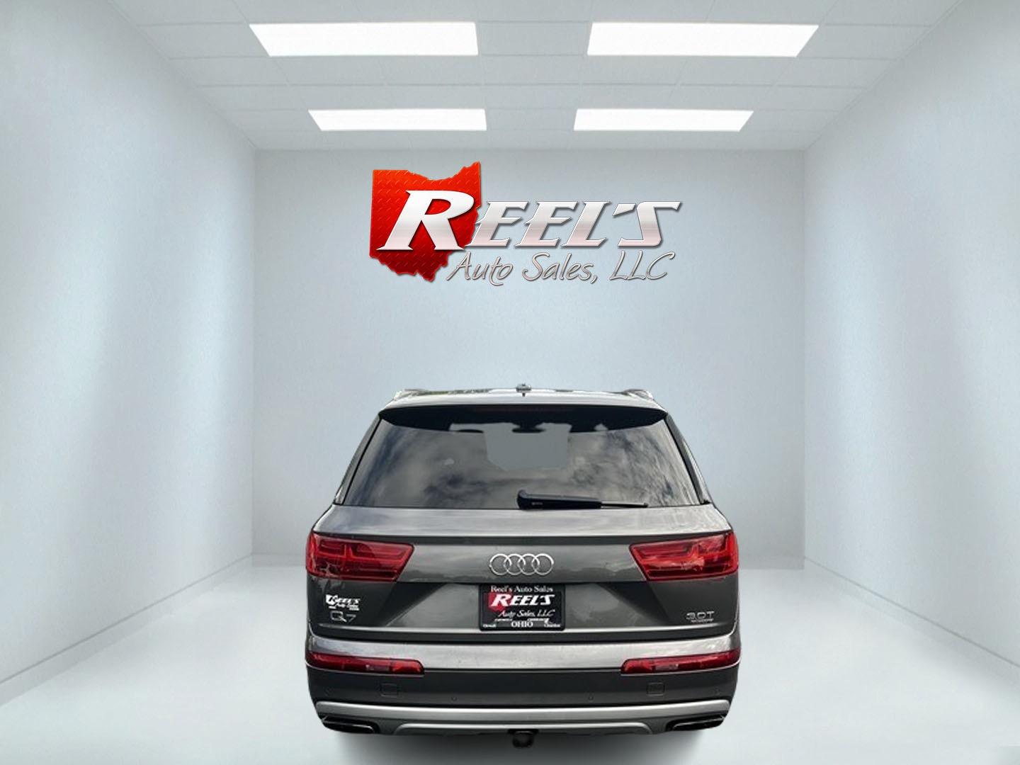 2018 Gray /Black Audi Q7 3.0T Prestige quattro (WA1VAAF78JD) with an 3.0L V6 DOHC 24V Supercharged engine, 8A transmission, located at 11115 Chardon Rd. , Chardon, OH, 44024, (440) 214-9705, 41.580246, -81.241943 - Photo#6