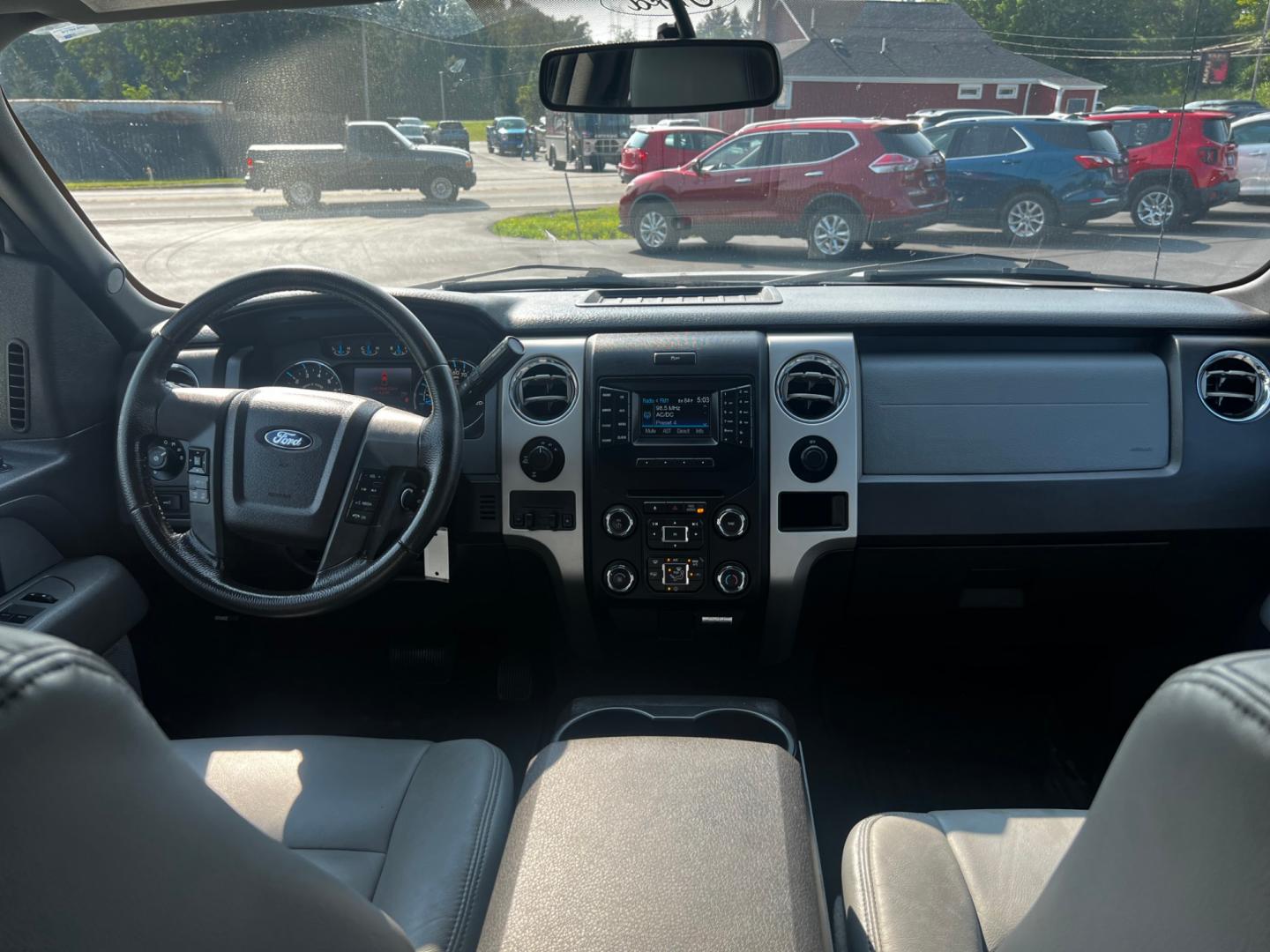 2014 White /Gray Ford F-150 XLT 302A SuperCrew 5.5-ft. Bed 4WD (1FTFW1ET2EF) with an 3.5L V6 TWIN TURBO engine, 6-Speed Automatic transmission, located at 11115 Chardon Rd. , Chardon, OH, 44024, (440) 214-9705, 41.580246, -81.241943 - Photo#36