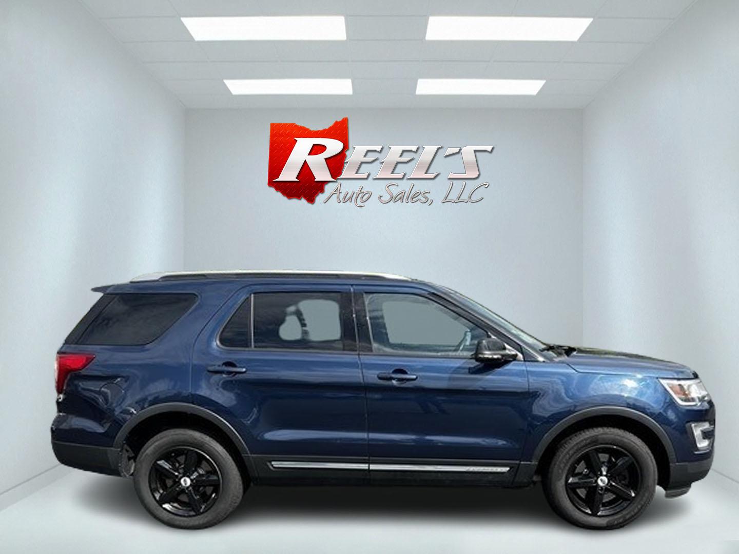 2017 Blue /Black Ford Explorer XLT 4WD (1FM5K8DH4HG) with an 2.3L I4 DOHC 16V Turbo engine, 6 Speed Auto transmission, located at 547 E. Main St., Orwell, OH, 44076, (440) 437-5893, 41.535435, -80.847855 - Photo#4