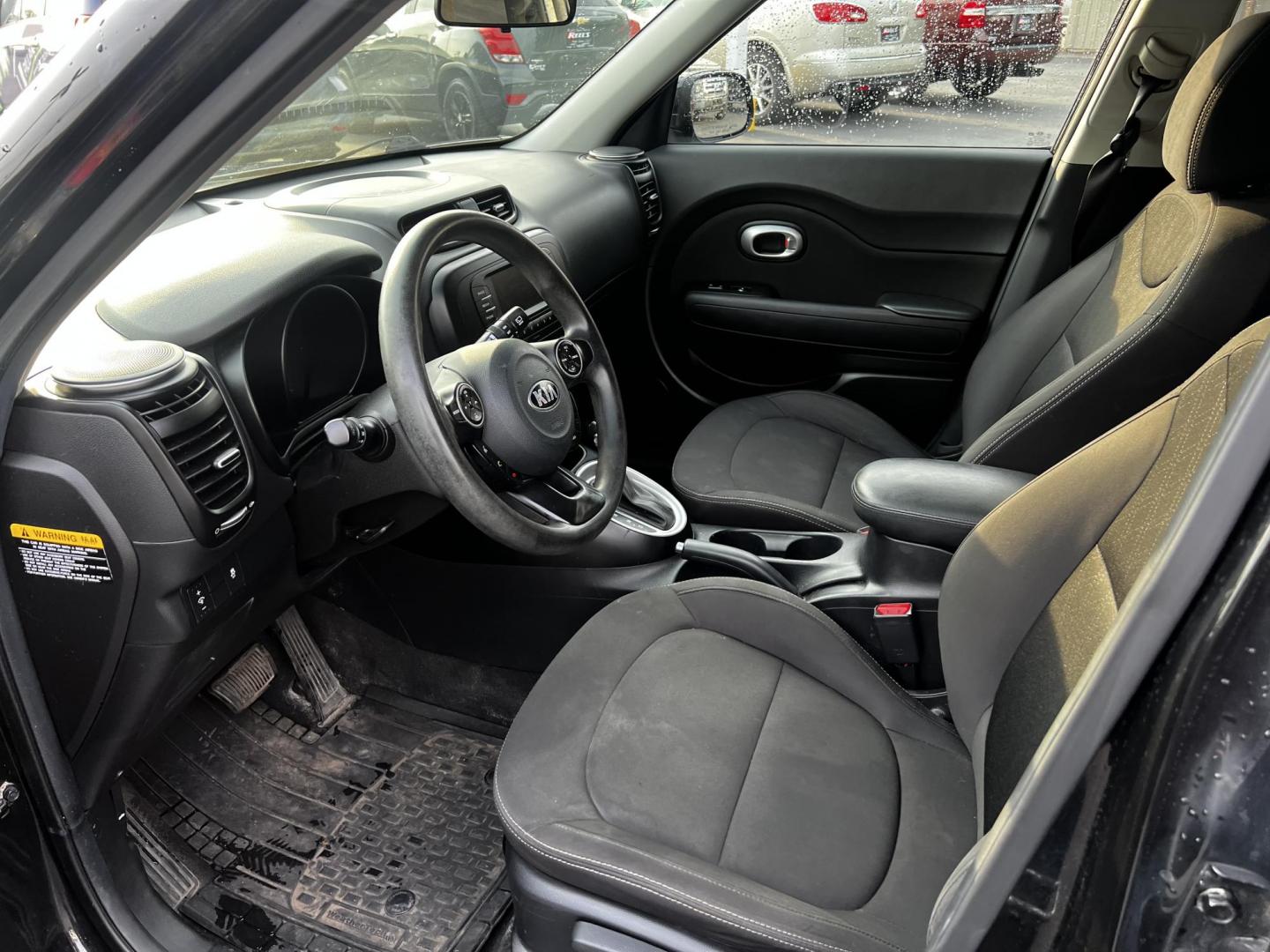 2018 /Black Kia Soul Base 6A (KNDJN2A20J7) with an 1.6L I4 DOHC 16V engine, 6-Speed Automatic transmission, located at 11115 Chardon Rd. , Chardon, OH, 44024, (440) 214-9705, 41.580246, -81.241943 - This 2018 Kia Soul, featuring a 1.6 I4 GDI engine paired with a 6-speed automatic transmission, provides a practical and economical driving option, achieving up to 30 MPG on the highway. This compact crossover is designed with urban efficiency in mind, offering a unique and boxy design that maximize - Photo#15