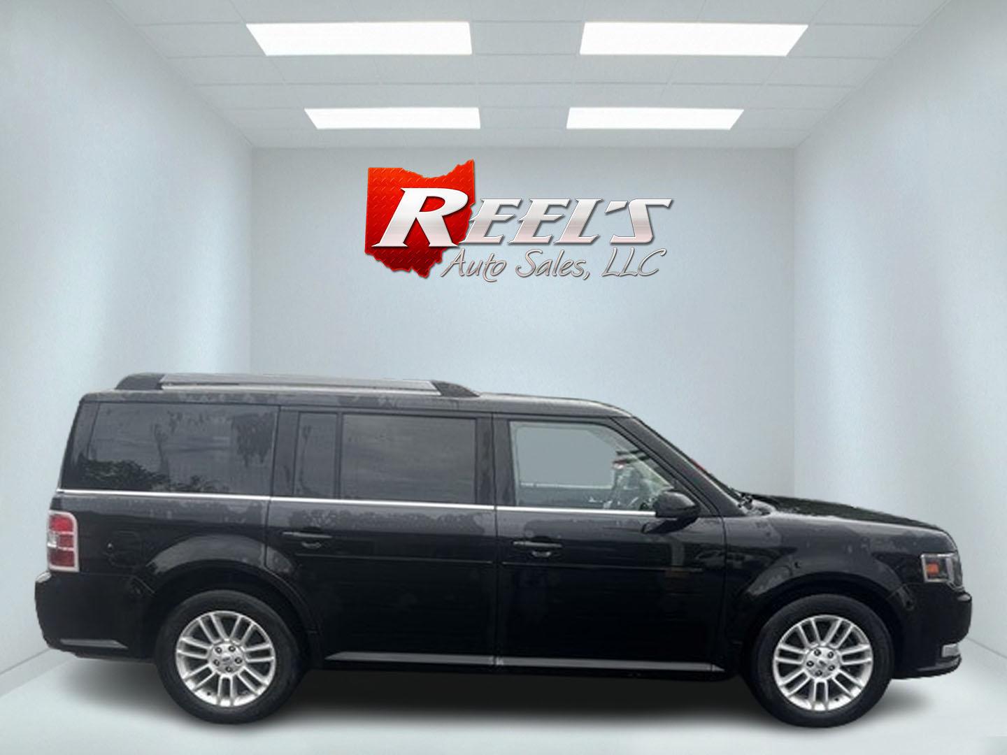 2013 /Black Ford Flex SEL AWD (2FMHK6C82DB) with an 3.5L V6 DOHC 24V engine, 6-Speed Automatic transmission, located at 547 E. Main St., Orwell, OH, 44076, (440) 437-5893, 41.535435, -80.847855 - Photo#4