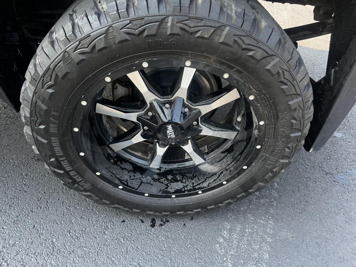 2016 Black /Gray Chevrolet Silverado 1500 Work Truck Short Box 4WD (1GCNKNEC3GZ) with an 5.3L V8 engine, 6A transmission, located at 547 E. Main St., Orwell, OH, 44076, (440) 437-5893, 41.535435, -80.847855 - Photo#12