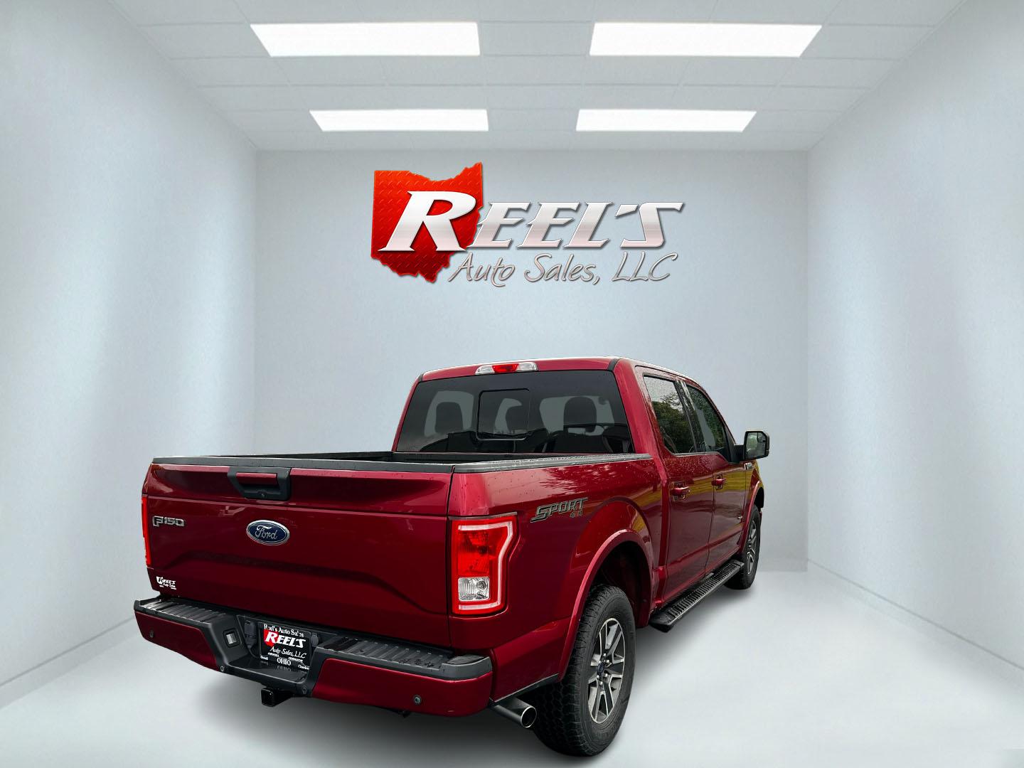 2016 Red /Black Ford F-150 XLT SuperCrew 6.5-ft. Bed 4WD (1FTEW1EP0GF) with an 2.7L V6 DOHC 24V TWIN TURBO engine, 6-Speed Automatic transmission, located at 11115 Chardon Rd. , Chardon, OH, 44024, (440) 214-9705, 41.580246, -81.241943 - Photo#5