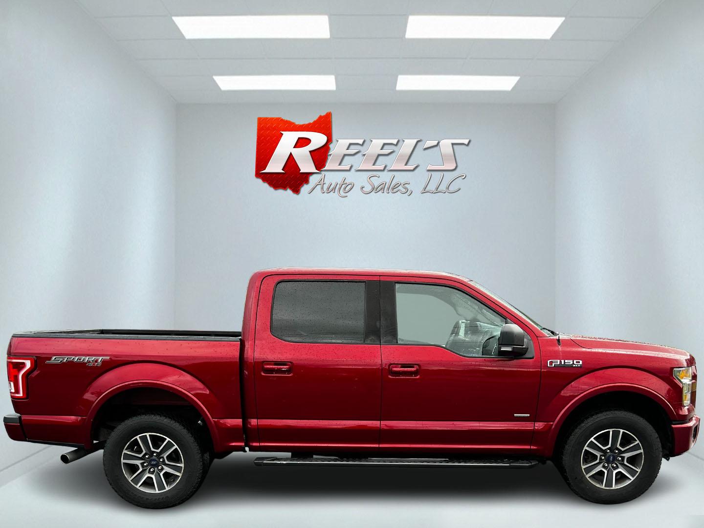 2016 Red /Black Ford F-150 XLT SuperCrew 6.5-ft. Bed 4WD (1FTEW1EP0GF) with an 2.7L V6 DOHC 24V TWIN TURBO engine, 6-Speed Automatic transmission, located at 11115 Chardon Rd. , Chardon, OH, 44024, (440) 214-9705, 41.580246, -81.241943 - Photo#4