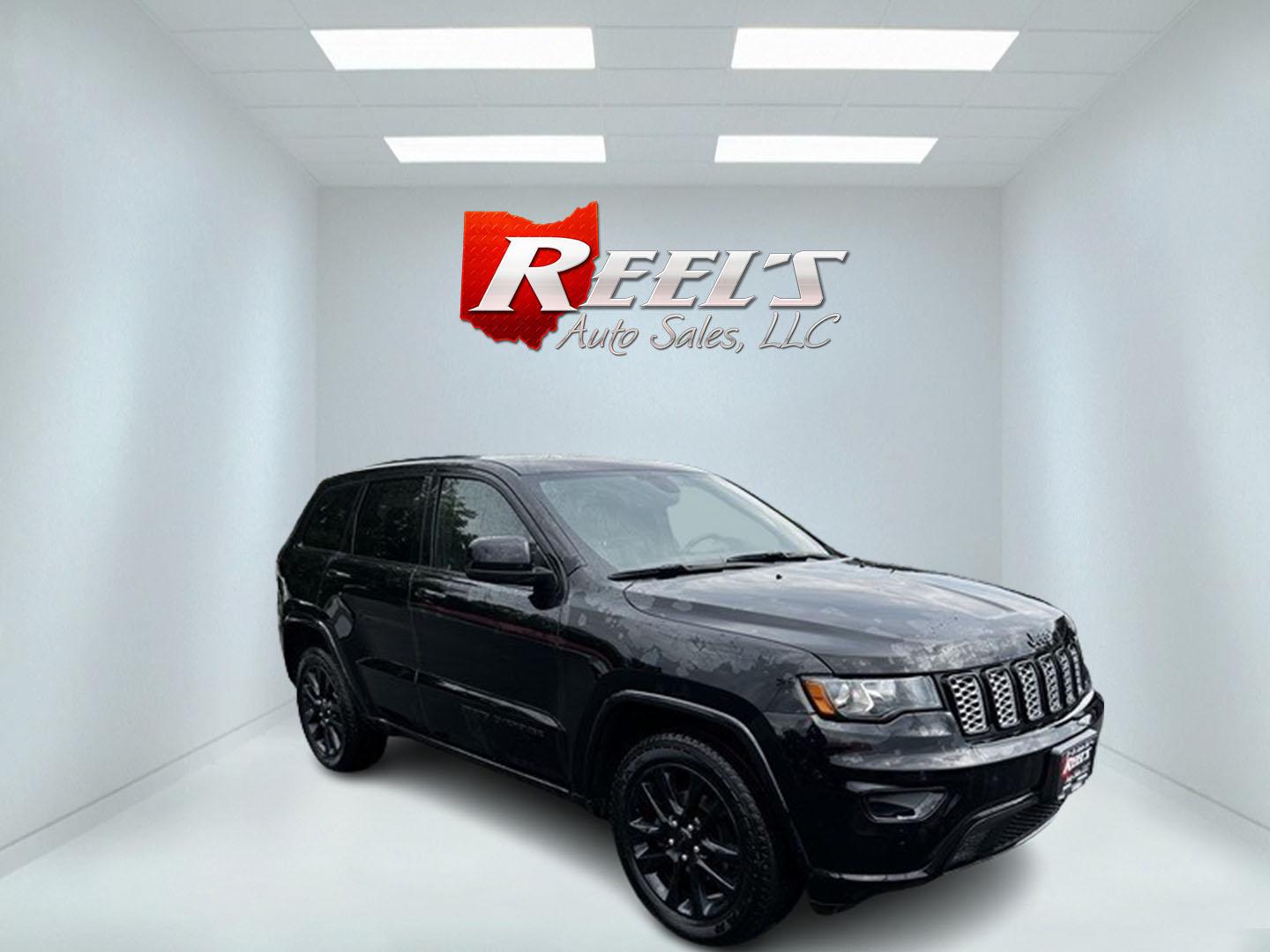 2019 Black /Black Jeep Grand Cherokee Altitude 4WD (1C4RJFAG3KC) with an 3.6L V6 DOHC 24V engine, 8A transmission, located at 547 E. Main St., Orwell, OH, 44076, (440) 437-5893, 41.535435, -80.847855 - This 2019 Jeep Grand Cherokee Altitude offers a well-rounded package for those seeking a midsize SUV with a blend of performance, comfort, and technology. Powered by a 3.6L Pentastar V6 engine paired with an 8-speed automatic transmission, it delivers a reliable driving experience with functional fe - Photo#2