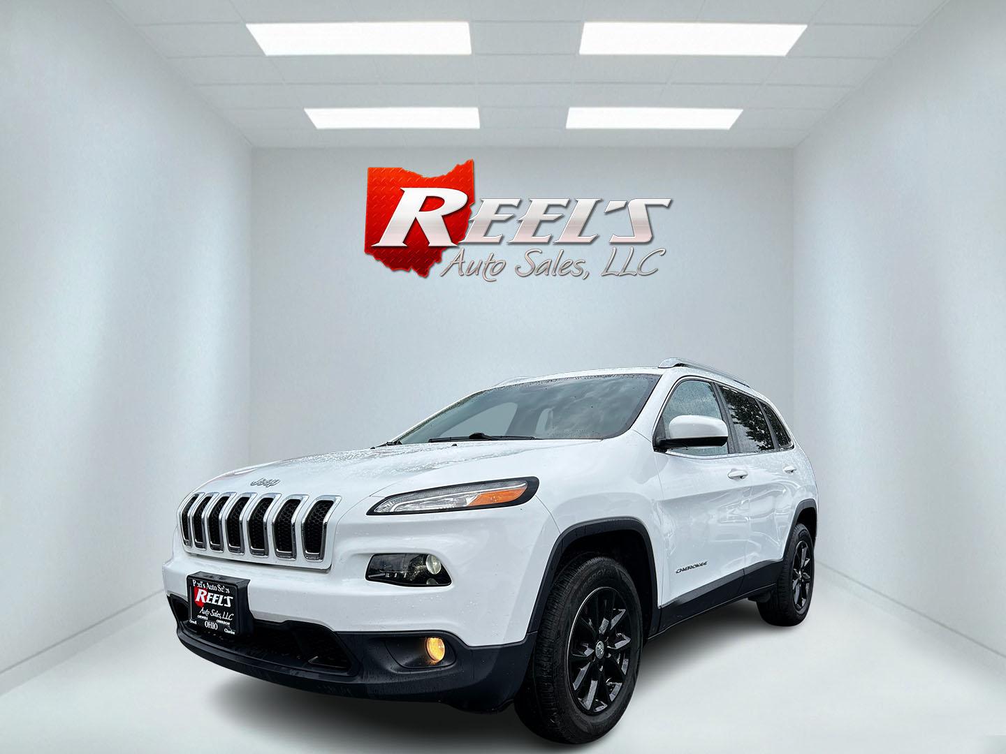 2017 White /Black Jeep Cherokee True North 4WD (1C4PJMCBXHW) with an 2.4L I4 DOHC 16V engine, 9-Speed Automatic transmission, located at 547 E. Main St., Orwell, OH, 44076, (440) 437-5893, 41.535435, -80.847855 - Photo#0