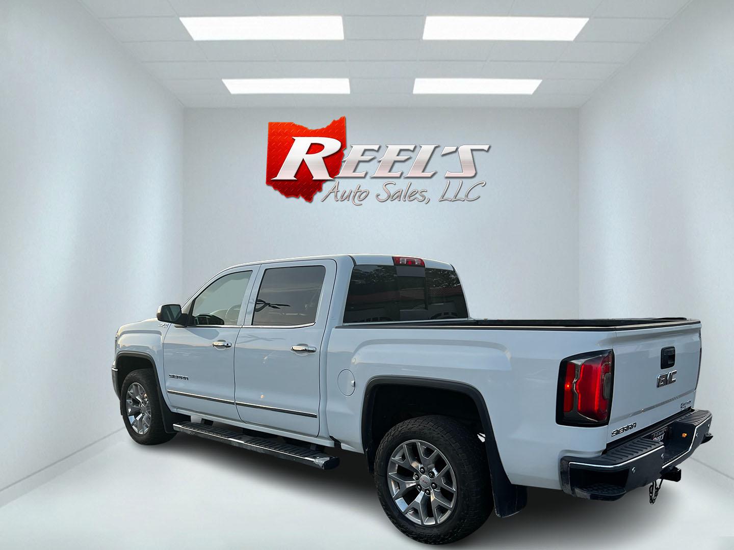 2018 White /Black GMC Sierra 1500 SLT Crew Cab Short Box 4WD (3GTU2NEC3JG) with an 5.3L V8 OHV 16V engine, 8-Speed Automatic transmission, located at 547 E. Main St., Orwell, OH, 44076, (440) 437-5893, 41.535435, -80.847855 - This One Owner 2018 GMC Sierra 1500 SLT Crew Cab is a versatile and powerful pickup truck, featuring a 5.3L Vortec V8 engine paired with an 8-speed automatic transmission and 3.42 gearing, allowing for robust performance and a towing capacity of 9,100 pounds. Designed for both comfort and utility, i - Photo#8