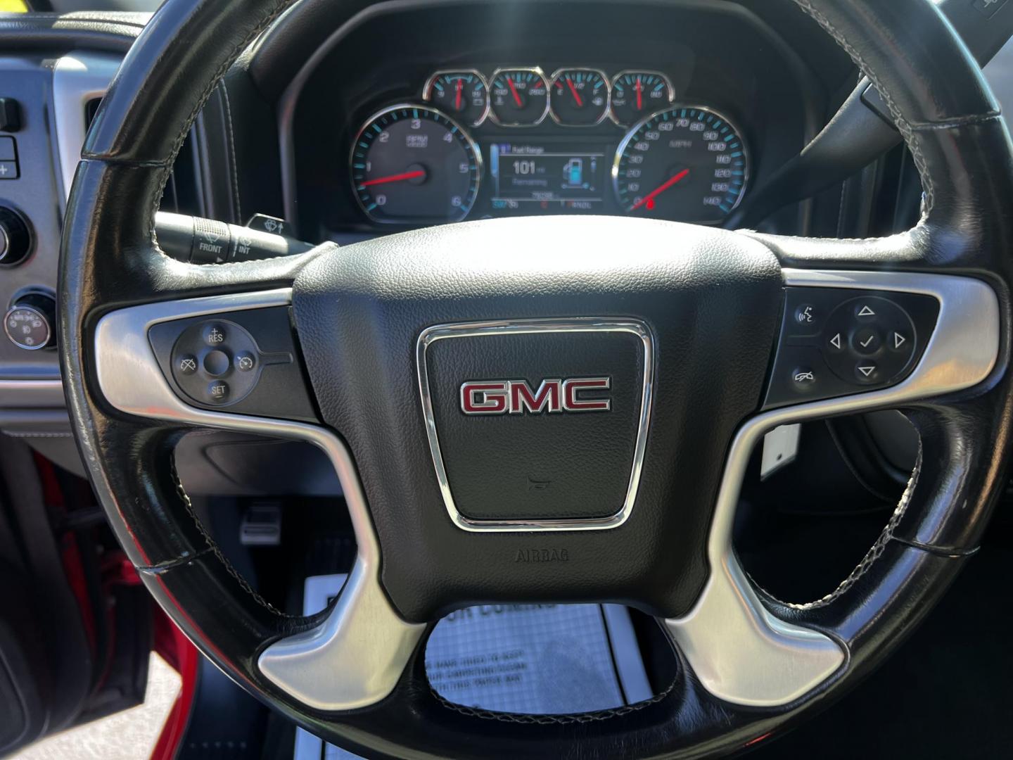 2018 Red /Black GMC Sierra 1500 SLE Double Cab 4WD (1GTV2MEC4JZ) with an 5.3L V8 OHV 16V engine, 6 Speed Automatic transmission, located at 547 E. Main St., Orwell, OH, 44076, (440) 437-5893, 41.535435, -80.847855 - This 2018 GMC Sierra 1500 SLE Double Cab 4WD is a robust pickup designed for both power and modern convenience, featuring a 5.3-liter Vortec V8 engine producing 355 horsepower with 3.42 gearing, and offering a towing capacity of 9,000 pounds. This truck is equipped for off-road and towing capabiliti - Photo#24